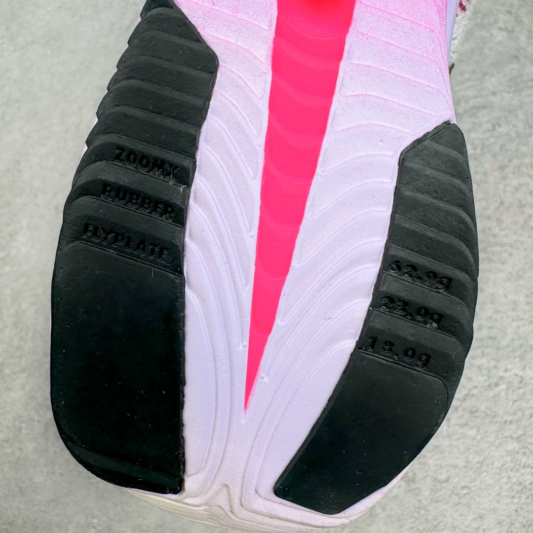 图片[15]-＃纯原 NK Zoom VaporFly Next 3% 编织飞线马拉松三代超级休运动跑鞋 DV4129-104 保留了NK Systeml的突破性产品科技 且在这个基础上搭载了NK Flyknit鞋面 让这双为比赛竞速而打造的战靴更加轻盈、透气突破性的Zoom X泡棉带来NK跑步至今为止最为出色的能量回馈 尺码：36 36.5 37.5 38 38.5 39 40 40.5 41 42 42.5 43 44 44.5 45-选品中心