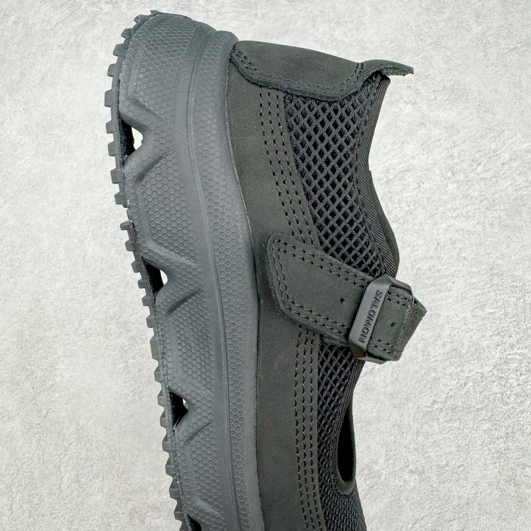 图片[6]-＃绿X/GX RX MARIE x SALOMON 萨洛蒙舒适減震耐磨低帮生活一脚蹬休闲鞋 在设计上向经典鞋款玛丽珍鞋致敬，其轮廓遵循尼龙搭扣玛丽珍鞋的经典外观。鞋底采用Salomon的Contagrip®技术，这种专利外底设计提供了卓越的抓地力和耐磨性，无论在城市街头还是户外小径上，都能自信行走。中底配备EVA缓震系统，有效吸收每一步的冲击力，减少长时间行走或站立带来的疲劳感。在功能上采用了网布透气鞋面，并配置了轻质 EVA 中底，融入了轻盈舒适的运动感（重量仅为237 克），使其成为一款户外恢复鞋，穿着它能提供长途徒步旅行后的舒适感。鞋带和扣带设计不仅增加了鞋款的时尚感，还方便调节松紧，确保每一位穿着者都能找到最合适的贴合度。透气性良好的鞋垫和内衬材质，保持双脚的干爽与舒适，让你在长时间穿着时也不会感到闷热。不仅在设计上兼顾了时尚和功能，还具备了广泛的适用性。无论是上班、购物、还是郊游，这款鞋都能胜任。其优雅的外观和强大的功能性，使其成为都市女性和户外爱好者的最佳选择。 尺码：36 36.5 37.5 38 38.5 39-选品中心