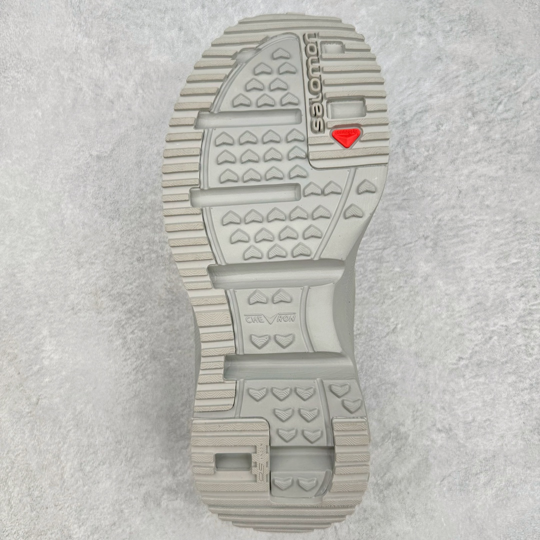 图片[9]-＃绿X/GX RX MARIE x SALOMON 萨洛蒙舒适減震耐磨低帮生活一脚蹬休闲鞋 在设计上向经典鞋款玛丽珍鞋致敬，其轮廓遵循尼龙搭扣玛丽珍鞋的经典外观。鞋底采用Salomon的Contagrip®技术，这种专利外底设计提供了卓越的抓地力和耐磨性，无论在城市街头还是户外小径上，都能自信行走。中底配备EVA缓震系统，有效吸收每一步的冲击力，减少长时间行走或站立带来的疲劳感。在功能上采用了网布透气鞋面，并配置了轻质 EVA 中底，融入了轻盈舒适的运动感（重量仅为237 克），使其成为一款户外恢复鞋，穿着它能提供长途徒步旅行后的舒适感。鞋带和扣带设计不仅增加了鞋款的时尚感，还方便调节松紧，确保每一位穿着者都能找到最合适的贴合度。透气性良好的鞋垫和内衬材质，保持双脚的干爽与舒适，让你在长时间穿着时也不会感到闷热。不仅在设计上兼顾了时尚和功能，还具备了广泛的适用性。无论是上班、购物、还是郊游，这款鞋都能胜任。其优雅的外观和强大的功能性，使其成为都市女性和户外爱好者的最佳选择。 尺码：36 36.5 37.5 38 38.5 39-选品中心