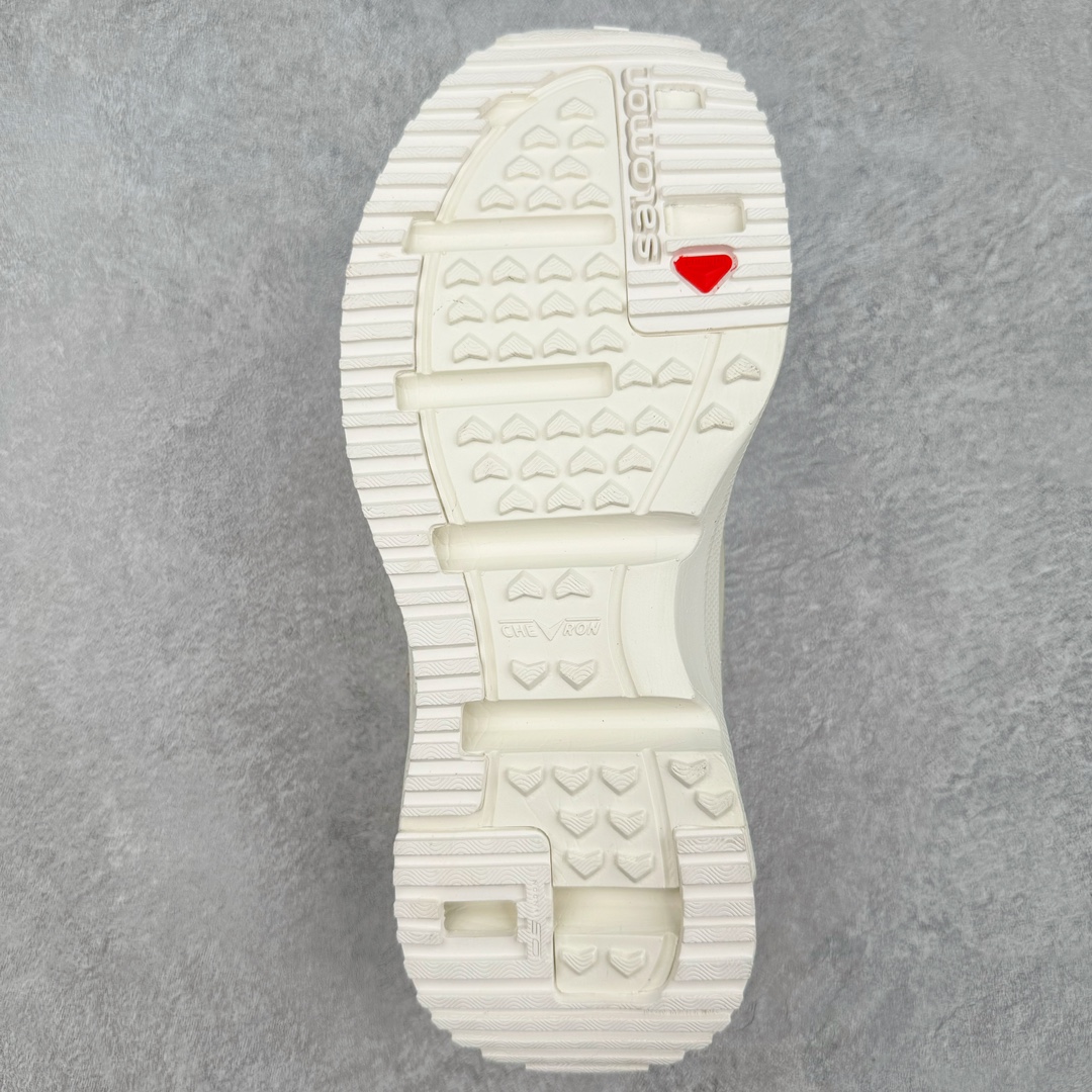 图片[9]-＃绿X/GX RX MARIE x SALOMON 萨洛蒙舒适減震耐磨低帮生活一脚蹬休闲鞋 在设计上向经典鞋款玛丽珍鞋致敬，其轮廓遵循尼龙搭扣玛丽珍鞋的经典外观。鞋底采用Salomon的Contagrip®技术，这种专利外底设计提供了卓越的抓地力和耐磨性，无论在城市街头还是户外小径上，都能自信行走。中底配备EVA缓震系统，有效吸收每一步的冲击力，减少长时间行走或站立带来的疲劳感。在功能上采用了网布透气鞋面，并配置了轻质 EVA 中底，融入了轻盈舒适的运动感（重量仅为237 克），使其成为一款户外恢复鞋，穿着它能提供长途徒步旅行后的舒适感。鞋带和扣带设计不仅增加了鞋款的时尚感，还方便调节松紧，确保每一位穿着者都能找到最合适的贴合度。透气性良好的鞋垫和内衬材质，保持双脚的干爽与舒适，让你在长时间穿着时也不会感到闷热。不仅在设计上兼顾了时尚和功能，还具备了广泛的适用性。无论是上班、购物、还是郊游，这款鞋都能胜任。其优雅的外观和强大的功能性，使其成为都市女性和户外爱好者的最佳选择。 尺码：36 36.5 37.5 38 38.5 39-选品中心