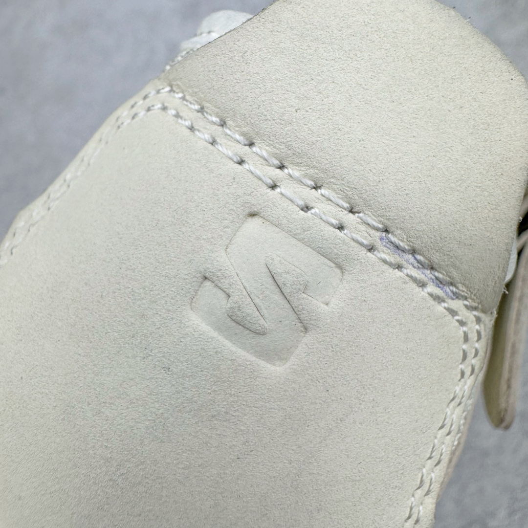 图片[13]-＃绿X/GX RX MARIE x SALOMON 萨洛蒙舒适減震耐磨低帮生活一脚蹬休闲鞋 在设计上向经典鞋款玛丽珍鞋致敬，其轮廓遵循尼龙搭扣玛丽珍鞋的经典外观。鞋底采用Salomon的Contagrip®技术，这种专利外底设计提供了卓越的抓地力和耐磨性，无论在城市街头还是户外小径上，都能自信行走。中底配备EVA缓震系统，有效吸收每一步的冲击力，减少长时间行走或站立带来的疲劳感。在功能上采用了网布透气鞋面，并配置了轻质 EVA 中底，融入了轻盈舒适的运动感（重量仅为237 克），使其成为一款户外恢复鞋，穿着它能提供长途徒步旅行后的舒适感。鞋带和扣带设计不仅增加了鞋款的时尚感，还方便调节松紧，确保每一位穿着者都能找到最合适的贴合度。透气性良好的鞋垫和内衬材质，保持双脚的干爽与舒适，让你在长时间穿着时也不会感到闷热。不仅在设计上兼顾了时尚和功能，还具备了广泛的适用性。无论是上班、购物、还是郊游，这款鞋都能胜任。其优雅的外观和强大的功能性，使其成为都市女性和户外爱好者的最佳选择。 尺码：36 36.5 37.5 38 38.5 39-选品中心