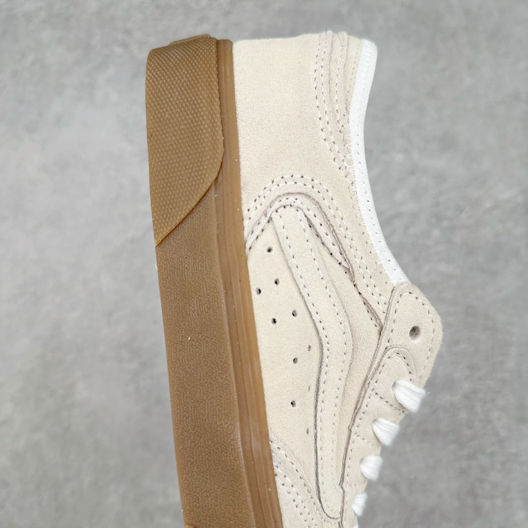 图片[6]-Vans Rowley Classics 米色 范斯官方 经典复古休闲滑板鞋 复古鞋型搭配全麂皮鞋身做工扎实 鞋两侧标志性Vans条纹Sidestripe 后跟压印数字“66/99”分表代表Vans品牌成立于1966和Rowley Pro诞生于1999 细节满满 货号：VN0009QJQJM 尺码：35 36 36.5 37 38 38.5 39 40 40.5 41 42 42.5 43 44-选品中心