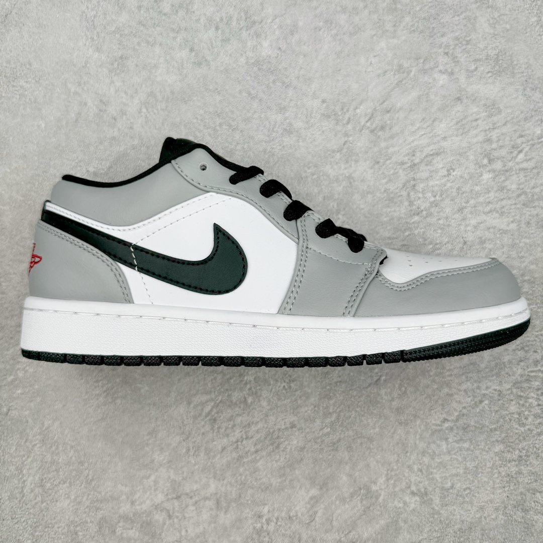 图片[6]-＃福利特价 Air Jordan AJ1 Low 低帮系列 原装楦头纸板开发 完美鞋型 超高清洁度 鞋型不臃肿别扭 原厂内置全掌气垫 A模大底 鞋舌AJ原厂专用牛津布 AJ专用反口珍珠布 原厂无杂质高弹内里海棉 特殊封边弹力鞋带 原鞋开模 拒绝公底 购置公司同步原材料 都有细节原汁原味 忠于原版 尺码：36 36.5 37.5 38 38.5 39 40 40.5 41 42 42.5 43 44 44.5 45-选品中心