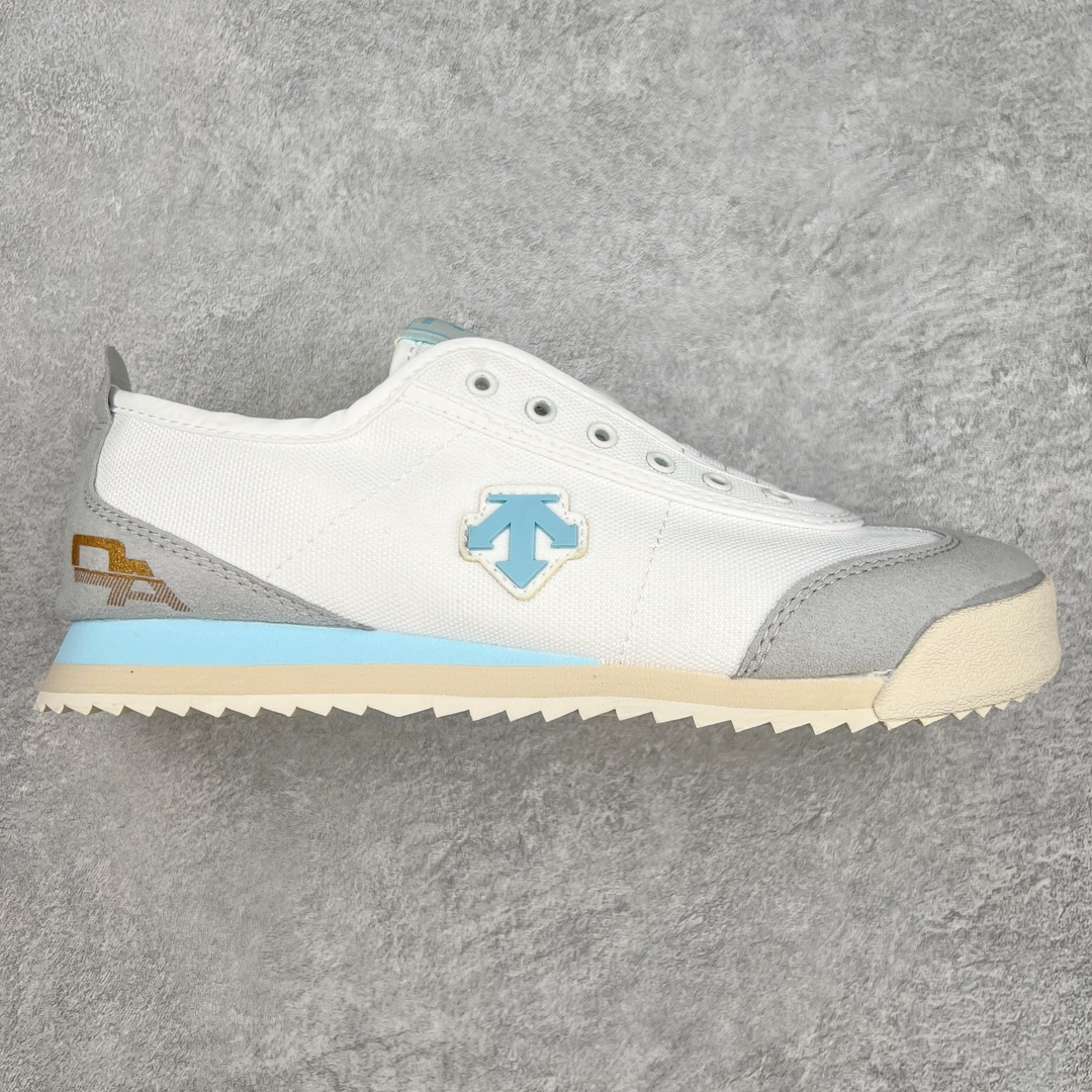 DESCENTE CHRON 迪桑特复古运动一脚蹬帆布鞋透气休闲鞋 轻松方便的一脚蹬设计 搭配轻质弹性鞋底 脚感舒适 简洁的帆布鞋面设计适用于多场景穿搭 尺码：36 36.5 37.5 38 38.5 39 40 40.5 41 42 42.5 43 44 44.5 45-选品中心