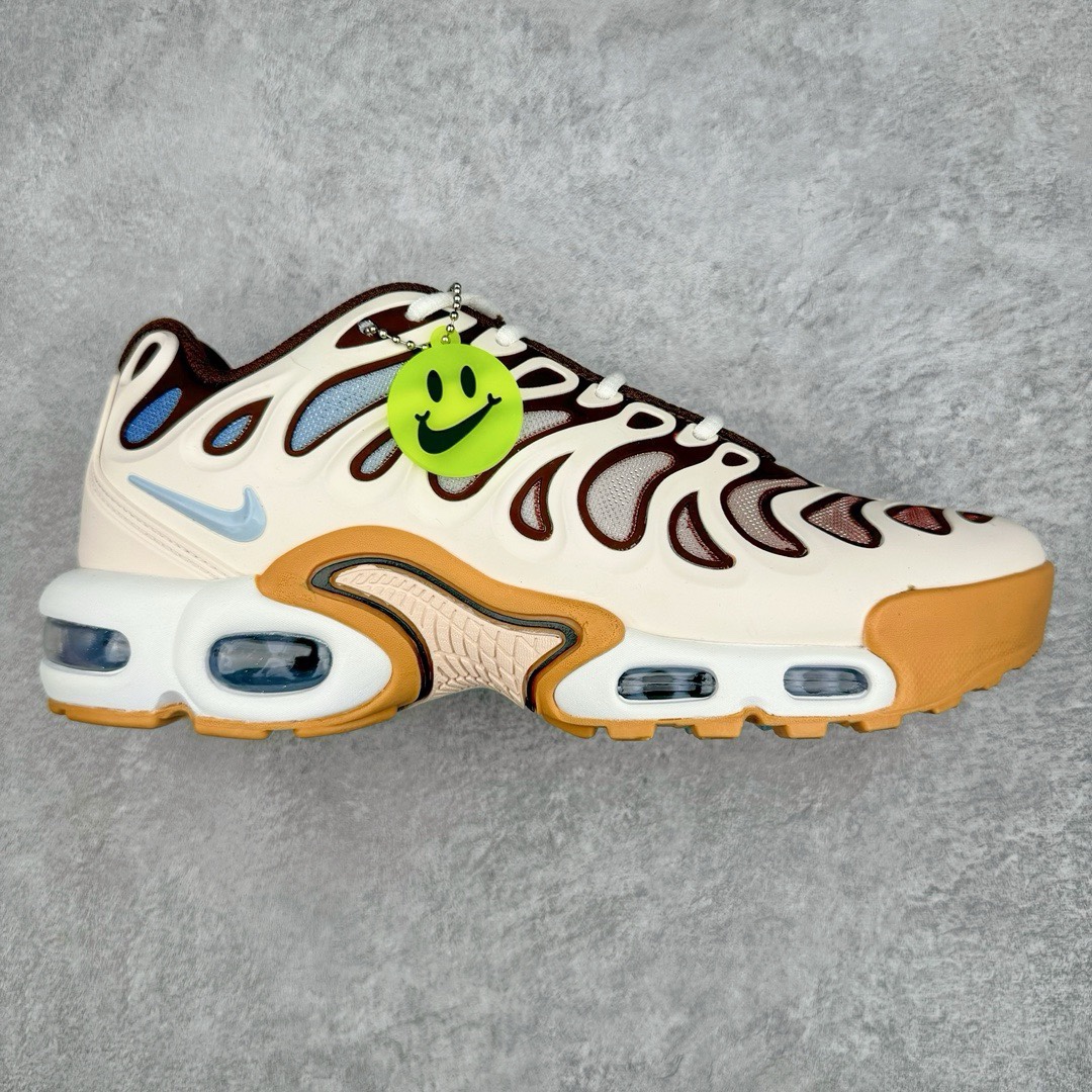 图片[8]-＃MX NK Air Max Plus Drift 复古气垫跑鞋 FD4290 中底造型大部分保留，仅在前段追加了加固上翻 鞋面的经典轮廓得以重塑 带来更契合现代审美的外观 整双鞋采用撞色妆点 鞋面采用网眼布和皮革材质打造 鞋舌处带有 3M 反光科技 鞋垫处和鞋后跟印有 “TN” 字样 彰显鞋款身份 配置方面中底搭载 Air Max 科技 保证了日常穿着的缓震性 尺码：36 36.5 37.5 38 38.5 39 40 40.5 41 42 42.5 43 44 44.5 45-选品中心