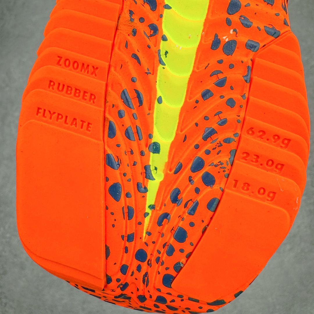 图片[20]-＃纯原 NK Zoom VaporFly Next 3% 编织飞线马拉松三代超级休运动跑鞋 FV2305-900 保留了NK Systeml的突破性产品科技 且在这个基础上搭载了NK Flyknit鞋面 让这双为比赛竞速而打造的战靴更加轻盈、透气突破性的Zoom X泡棉带来NK跑步至今为止最为出色的能量回馈 尺码：36 36.5 37.5 38 38.5 39 40 40.5 41 42 42.5 43 44 44.5 45-选品中心