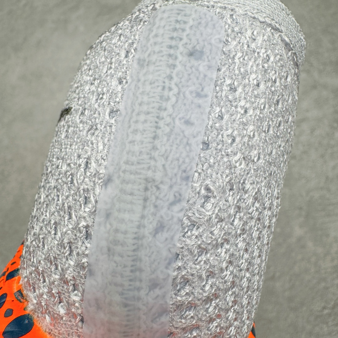 图片[16]-＃纯原 NK Zoom VaporFly Next 3% 编织飞线马拉松三代超级休运动跑鞋 FV2305-900 保留了NK Systeml的突破性产品科技 且在这个基础上搭载了NK Flyknit鞋面 让这双为比赛竞速而打造的战靴更加轻盈、透气突破性的Zoom X泡棉带来NK跑步至今为止最为出色的能量回馈 尺码：36 36.5 37.5 38 38.5 39 40 40.5 41 42 42.5 43 44 44.5 45-选品中心