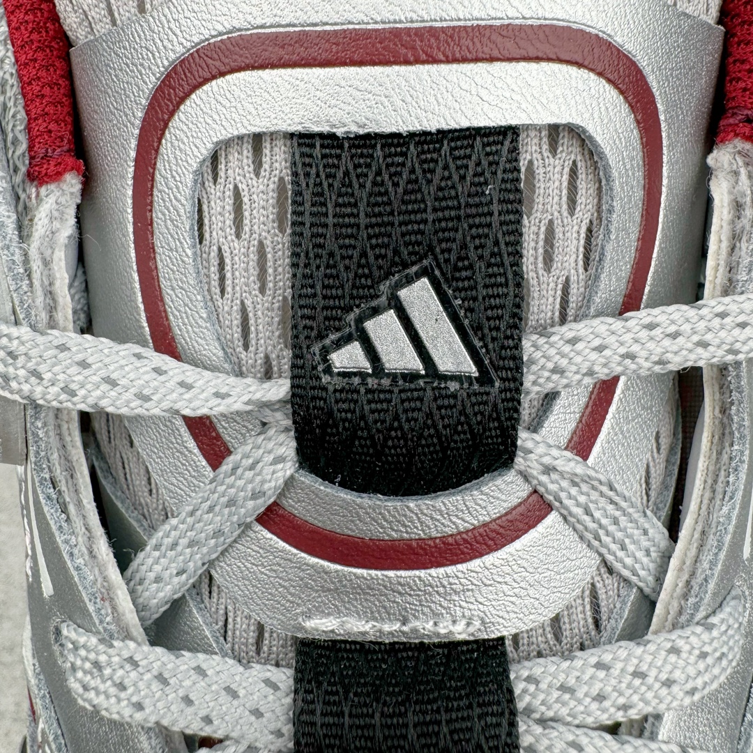 图片[14]-＃HP纯原 AD XLG Runner Deluxe 跑步者豪华版系列低帮厚底增高老爹风复古缓震休闲运动慢跑鞋 JP5762 自从阿迪达斯和巴黎世家合作后，没少出双方联名的平替。结果根据最新情报，阿迪现在已经把手伸到了巴家爆款3XL的身上，新鞋Xlg Runner Deluxe实物曝光，emm，鞋款整体一眼丁真是巴黎世家Track＋3XL大底的缝合怪版本，要不是鞋侧明晃晃的adidas三道杠Logo，估计各位看了都得蒙。这波不能说是完全复制巴黎世家，但也多少有点借鉴的味道了。新鞋基本就是在阿迪经典\\\”Climacool\\\”鞋款的基础上，升级了Boots大底以及加入了\\\”巴味\\\”设计元素…尺码：35 36 36⅔ 37⅓ 38 38⅔ 39⅓ 40 40⅔ 41⅓ 42 42⅔ 43⅓ 44 44⅔ 45 46-选品中心