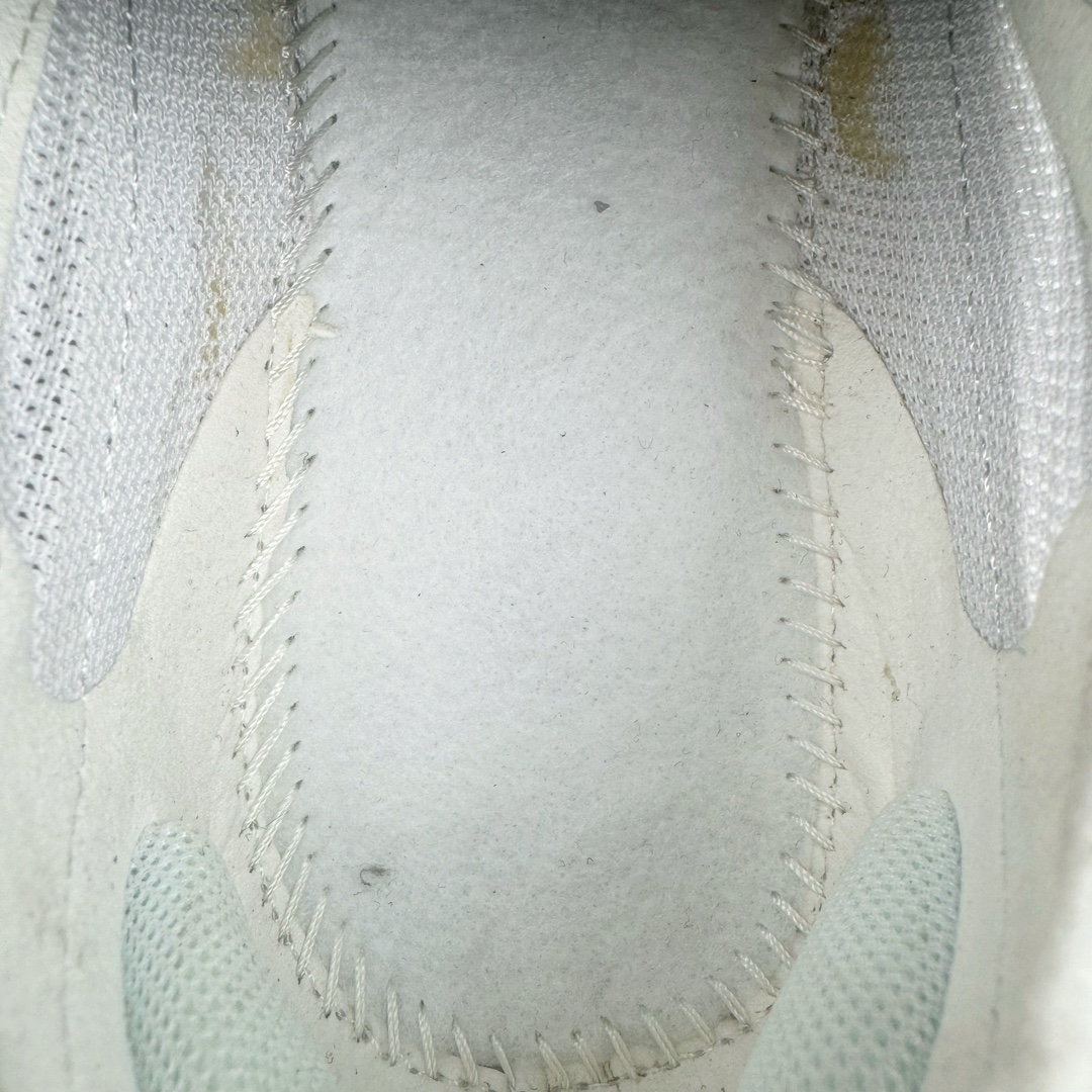 图片[21]-＃绿X BALENCIAGA CIRCUIT 巴黎世家圆头系带LOGO印花低帮老爹鞋 全套原纸板楦头开发 最原汁原味的灵魂版型 全鞋荧光划线卡点 胶水把控整洁度追求极致完美 每一双都是工艺品 多重QC质检 超越公司货的品控标准 实实在在的免检产品 原盒原配 正确字体电绣 粗细、位置、大小正确 侧边TPU 透气孔匹配意产原版 正确分离大底 TPU软底 原版一致大底LOGO 立体感十足 原厂皮料水洗做旧 采购原厂网纱 偏大一码 尺码：35 36 37 38 39 40 41 42 43 44 45 46-选品中心