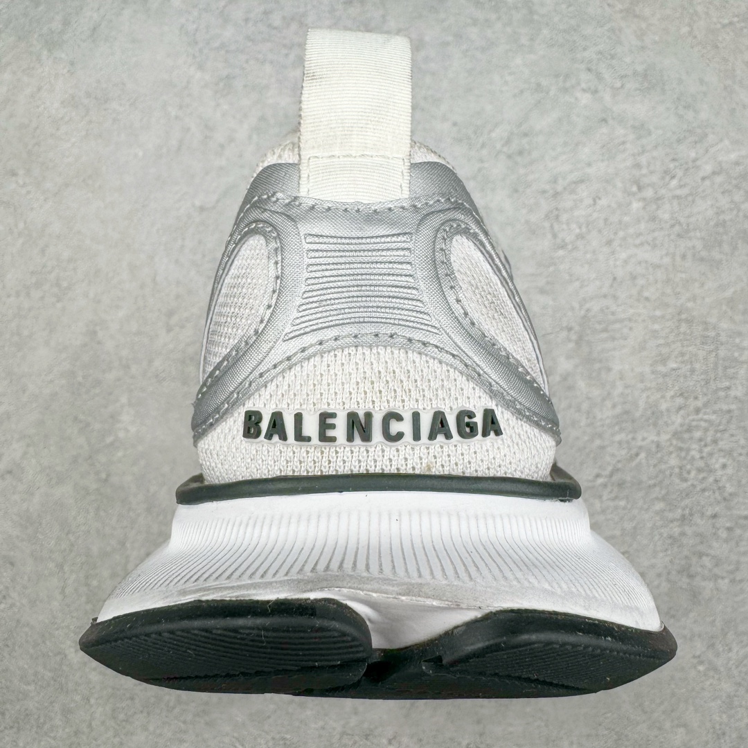图片[8]-＃绿X BALENCIAGA CIRCUIT 巴黎世家圆头系带LOGO印花低帮老爹鞋 全套原纸板楦头开发 最原汁原味的灵魂版型 全鞋荧光划线卡点 胶水把控整洁度追求极致完美 每一双都是工艺品 多重QC质检 超越公司货的品控标准 实实在在的免检产品 原盒原配 正确字体电绣 粗细、位置、大小正确 侧边TPU 透气孔匹配意产原版 正确分离大底 TPU软底 原版一致大底LOGO 立体感十足 原厂皮料水洗做旧 采购原厂网纱 偏大一码 尺码：35 36 37 38 39 40 41 42 43 44 45 46-选品中心