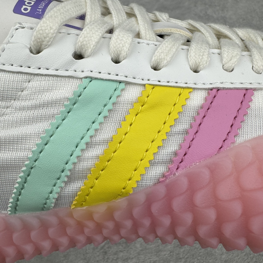 图片[12]-＃纯原 AD Originals Country x Kamanda卡曼达混合系列章鱼卷底复古锯齿休闲运动训练慢跑鞋 货号：EE5668 今年推出的全新鞋型 Kamanda，由于其夸张独特的外底，被玩家们称为“鱿鱼卷”，关注度一直颇高。将经典跑鞋 Country 的鞋面移植到 Kamanda 外底上 鞋面使用轻薄的尼龙布搭配皮革打造，以白色搭配绿色点缀，无论用料质感还是配色都极具复古气息。外底为 Kamanda 标志性的上翻设计，造型前卫，与复古风鞋面形成鲜明反差。尺码：36 36.5 37.5 38 38.5 39 40 40.5 41 42 42.5 43 44 44.5 45-选品中心