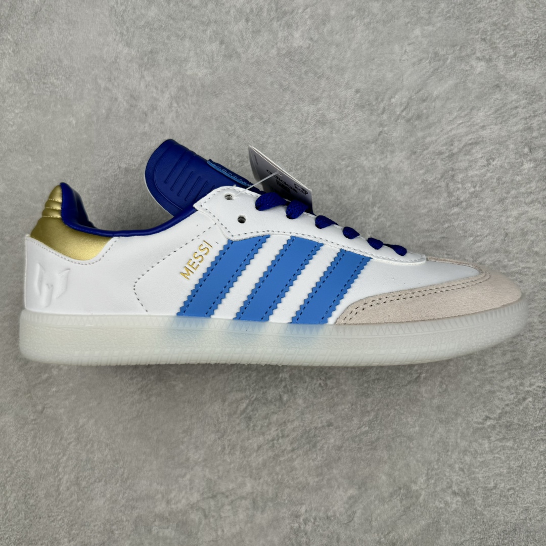 AD Original Samba OG 复古经典轻便板鞋 ID3550 这款桑巴鞋展示了高质量的工艺 带有装饰的超锁缝制和无缝的手感 柔软、柔软的皮革造型和标志性的3条纹完成了精致的外观 正规合身鞋带 鞋面上有绒面鞋垫 橡胶鞋底 享受正畸套筒软感 自50年代首次亮相以来就一直在赢得粉丝的青睐 尺码：36 36.5 37.5 38 38.5 39 40 40.5 41 42 42.5 43 44 44.5 45-选品中心