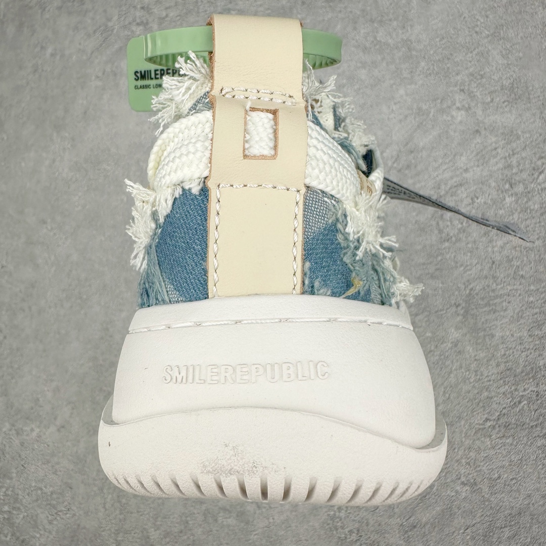 图片[8]-＃纯原福利 SMILEREPUBLIC 檀健次主理品牌 2024新款 众多明星上脚同款厚底开口笑帆布鞋 市售最高品质 得物毒盒最新版本 纯原一致 细节 品质 欢迎对比 市售唯一原厂渠道材料打造 该系列以“SMILE”为灵感来源 捕捉潮流 主打柔软的帆布设计 ms有裁切的羊毛流苏与独特编织技艺HZ 黑色35-45 白色35-45 其他35-40-选品中心