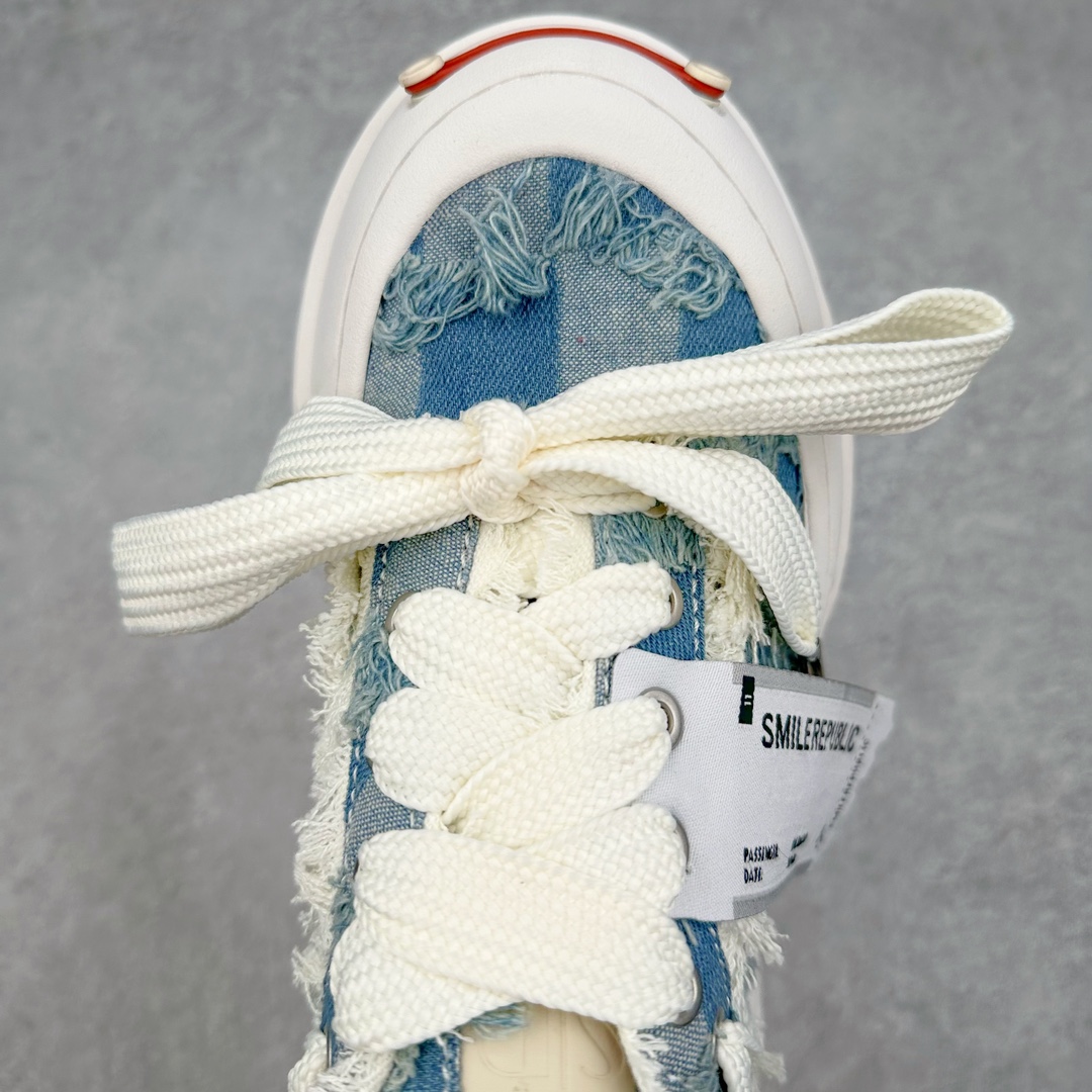 图片[4]-＃纯原福利 SMILEREPUBLIC 檀健次主理品牌 2024新款 众多明星上脚同款厚底开口笑帆布鞋 市售最高品质 得物毒盒最新版本 纯原一致 细节 品质 欢迎对比 市售唯一原厂渠道材料打造 该系列以“SMILE”为灵感来源 捕捉潮流 主打柔软的帆布设计 ms有裁切的羊毛流苏与独特编织技艺HZ 黑色35-45 白色35-45 其他35-40-选品中心