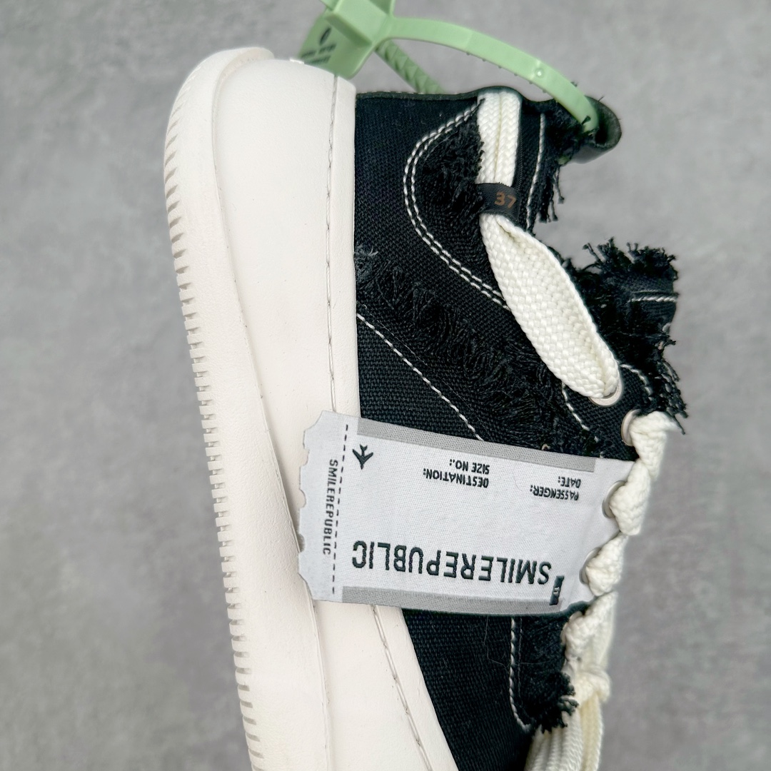 图片[6]-＃纯原福利 SMILEREPUBLIC 檀健次主理品牌 2024新款 众多明星上脚同款厚底开口笑帆布鞋 市售最高品质 得物毒盒最新版本 纯原一致 细节 品质 欢迎对比 市售唯一原厂渠道材料打造 该系列以“SMILE”为灵感来源 捕捉潮流 主打柔软的帆布设计 ms有裁切的羊毛流苏与独特编织技艺HZ 黑色35-45 白色35-45 其他35-40-选品中心