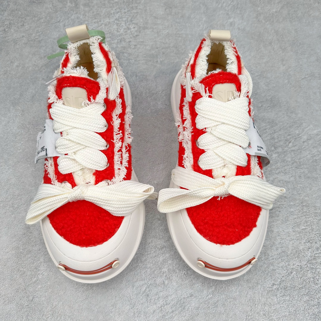 图片[2]-＃纯原福利 SMILEREPUBLIC 檀健次主理品牌 2024新款 众多明星上脚同款厚底开口笑帆布鞋 市售最高品质 得物毒盒最新版本 纯原一致 细节 品质 欢迎对比 市售唯一原厂渠道材料打造 该系列以“SMILE”为灵感来源 捕捉潮流 主打柔软的帆布设计 ms有裁切的羊毛流苏与独特编织技艺HZ 黑色35-45 白色35-45 其他35-40-选品中心