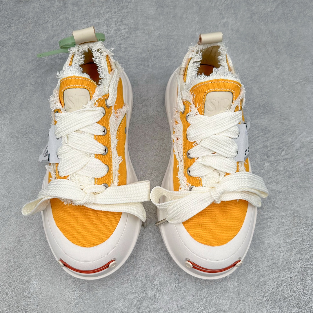 图片[2]-＃纯原福利 SMILEREPUBLIC 檀健次主理品牌 2024新款 众多明星上脚同款厚底开口笑帆布鞋 市售最高品质 得物毒盒最新版本 纯原一致 细节 品质 欢迎对比 市售唯一原厂渠道材料打造 该系列以“SMILE”为灵感来源 捕捉潮流 主打柔软的帆布设计 ms有裁切的羊毛流苏与独特编织技艺HZ 黑色35-45 白色35-45 其他35-40-选品中心