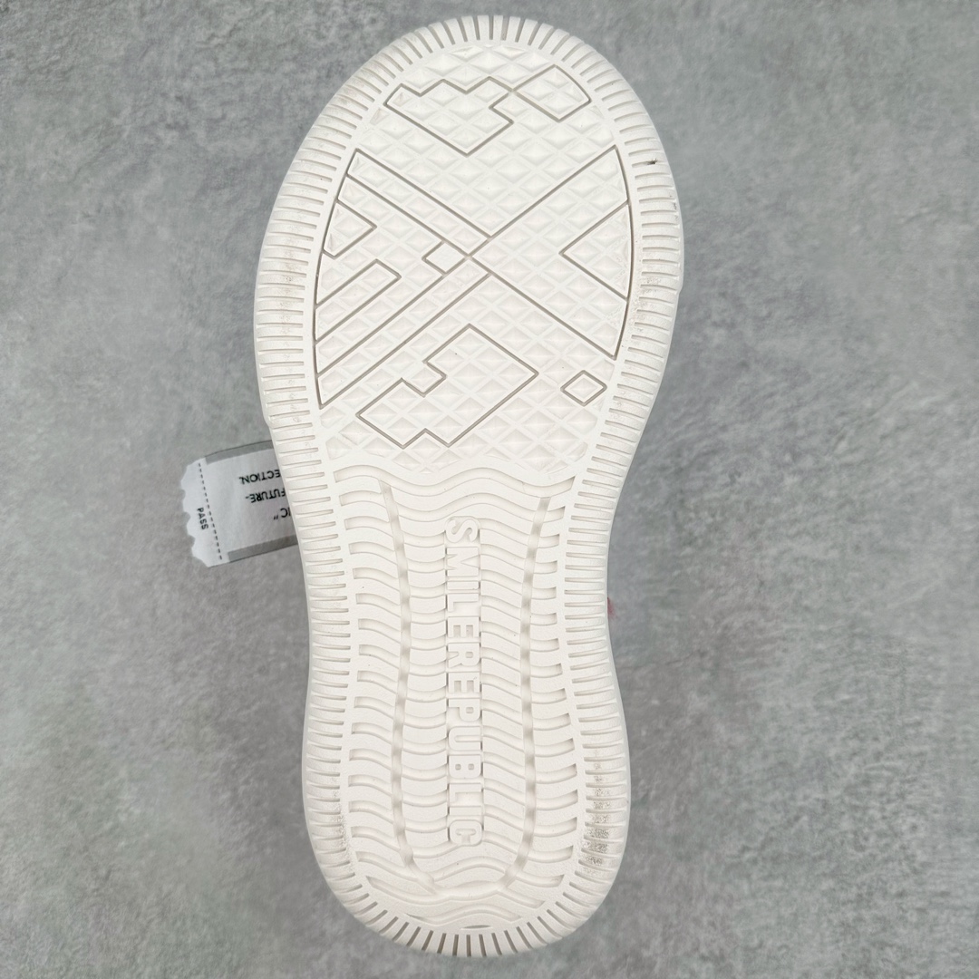 图片[9]-＃纯原福利 SMILEREPUBLIC 檀健次主理品牌 2024新款 众多明星上脚同款厚底开口笑帆布鞋 市售最高品质 得物毒盒最新版本 纯原一致 细节 品质 欢迎对比 市售唯一原厂渠道材料打造 该系列以“SMILE”为灵感来源 捕捉潮流 主打柔软的帆布设计 ms有裁切的羊毛流苏与独特编织技艺HZ 黑色35-45 白色35-45 其他35-40-选品中心