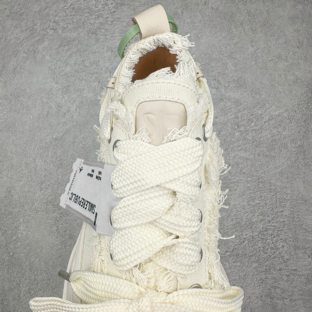 图片[5]-＃纯原福利 SMILEREPUBLIC 檀健次主理品牌 2024新款 众多明星上脚同款厚底开口笑帆布鞋 市售最高品质 得物毒盒最新版本 纯原一致 细节 品质 欢迎对比 市售唯一原厂渠道材料打造 该系列以“SMILE”为灵感来源 捕捉潮流 主打柔软的帆布设计 ms有裁切的羊毛流苏与独特编织技艺HZ 黑色35-45 白色35-45 其他35-40-选品中心