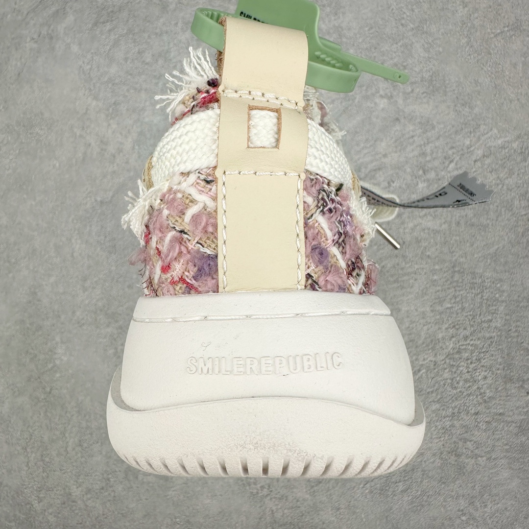 图片[8]-＃纯原福利 SMILEREPUBLIC 檀健次主理品牌 2024新款 众多明星上脚同款厚底开口笑帆布鞋 市售最高品质 得物毒盒最新版本 纯原一致 细节 品质 欢迎对比 市售唯一原厂渠道材料打造 该系列以“SMILE”为灵感来源 捕捉潮流 主打柔软的帆布设计 ms有裁切的羊毛流苏与独特编织技艺HZ 黑色35-45 白色35-45 其他35-40-选品中心