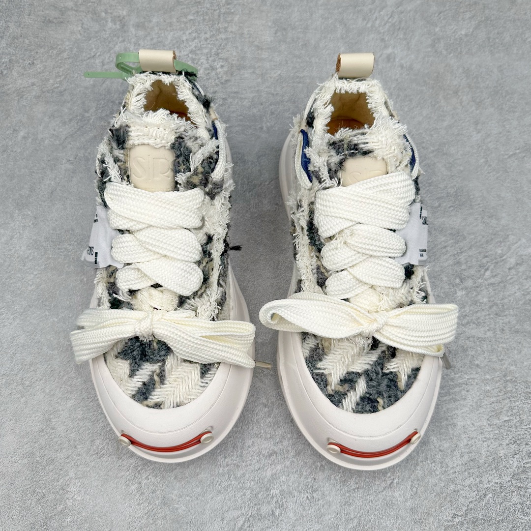 图片[2]-＃纯原福利 SMILEREPUBLIC 檀健次主理品牌 2024新款 众多明星上脚同款厚底开口笑帆布鞋 市售最高品质 得物毒盒最新版本 纯原一致 细节 品质 欢迎对比 市售唯一原厂渠道材料打造 该系列以“SMILE”为灵感来源 捕捉潮流 主打柔软的帆布设计 ms有裁切的羊毛流苏与独特编织技艺HZ 黑色35-45 白色35-45 其他35-40-选品中心