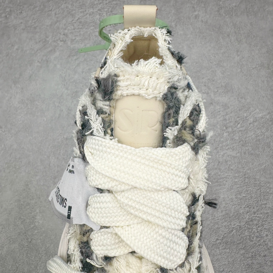 图片[5]-＃纯原福利 SMILEREPUBLIC 檀健次主理品牌 2024新款 众多明星上脚同款厚底开口笑帆布鞋 市售最高品质 得物毒盒最新版本 纯原一致 细节 品质 欢迎对比 市售唯一原厂渠道材料打造 该系列以“SMILE”为灵感来源 捕捉潮流 主打柔软的帆布设计 ms有裁切的羊毛流苏与独特编织技艺HZ 黑色35-45 白色35-45 其他35-40-选品中心