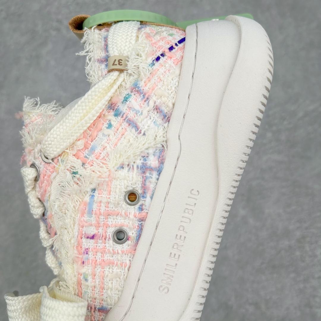 图片[7]-＃纯原福利 SMILEREPUBLIC 檀健次主理品牌 2024新款 众多明星上脚同款厚底开口笑帆布鞋 市售最高品质 得物毒盒最新版本 纯原一致 细节 品质 欢迎对比 市售唯一原厂渠道材料打造 该系列以“SMILE”为灵感来源 捕捉潮流 主打柔软的帆布设计 ms有裁切的羊毛流苏与独特编织技艺HZ 黑色35-45 白色35-45 其他35-40-选品中心