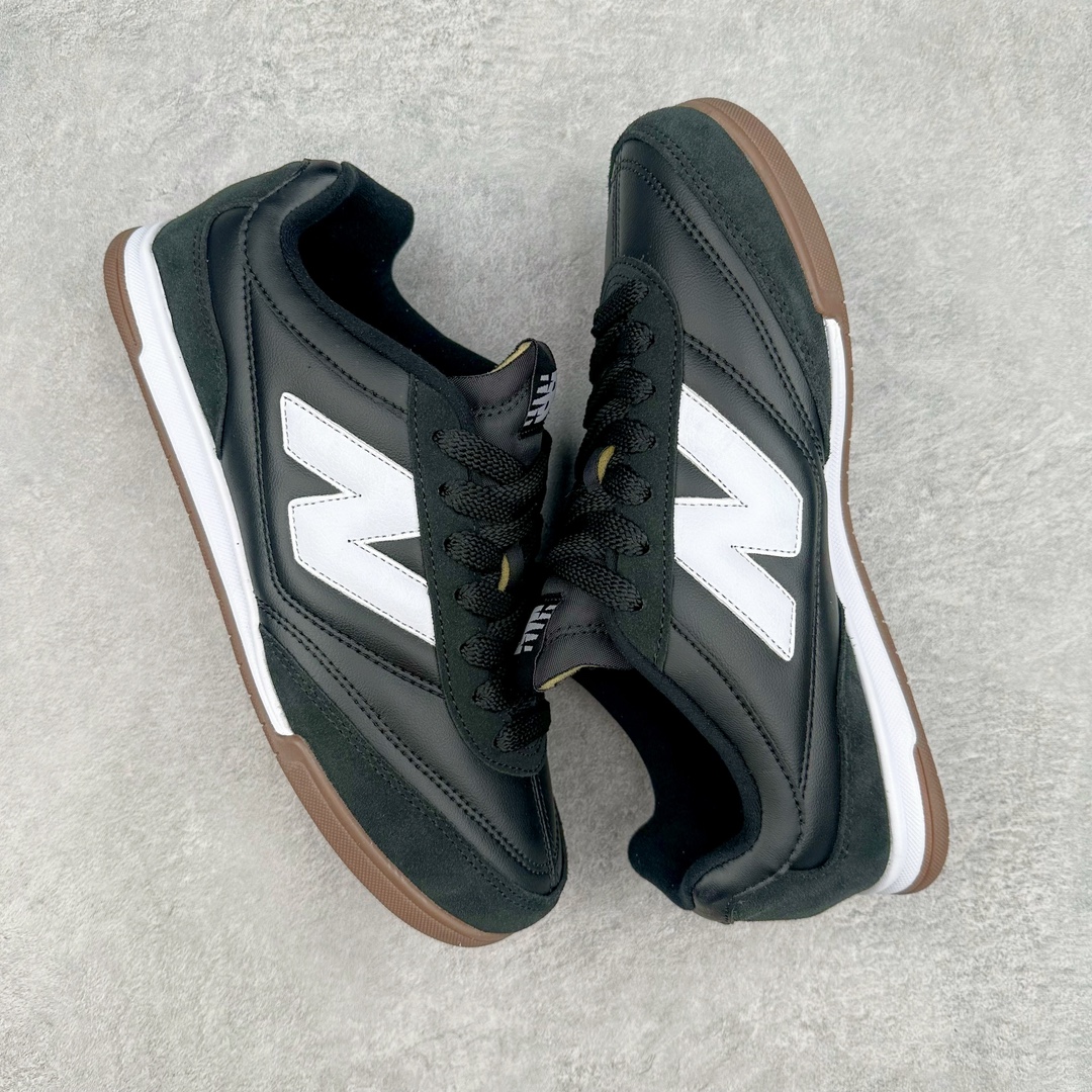 图片[3]-New Balance URC42 NB复古跑鞋 绒布拼接舒适耐磨跑步鞋限定 以更纯粹的复古风格设计打造的全新造型 侧身还以解构设计 将 N 字标志以做旧压花样式呈现 样式别具新意 则呈现出高级怀旧气质 也让鞋款在奢华时装风格与运动氛围之间达到了平衡 货号： URC42EBYH 尺码：36 37 37.5 38 38.5 39.5 40 40.5 41.5 42 42.5 43 44 45-选品中心