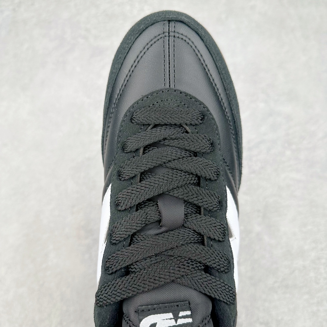 图片[4]-New Balance URC42 NB复古跑鞋 绒布拼接舒适耐磨跑步鞋限定 以更纯粹的复古风格设计打造的全新造型 侧身还以解构设计 将 N 字标志以做旧压花样式呈现 样式别具新意 则呈现出高级怀旧气质 也让鞋款在奢华时装风格与运动氛围之间达到了平衡 货号： URC42EBYH 尺码：36 37 37.5 38 38.5 39.5 40 40.5 41.5 42 42.5 43 44 45-选品中心