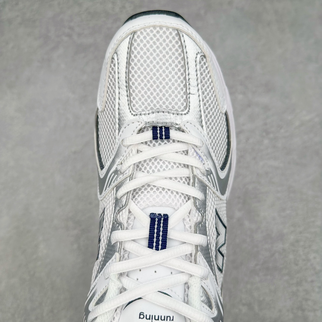 图片[4]-＃MF New Balance MR530 NB新百伦复古透气跑步鞋 抛弃过往以皮革为主的人气轮廓 以极具复古风范的跑鞋外观呈现 设计上全鞋以简约清爽的纯白色作基底 鞋身覆盖大面积织物网眼材质 并于鞋头、鞋带孔眼片等细节处点缀对比鲜明的反光银镀层凸显 鞋舌、侧身等位置则辅以一贯的「N」字标志和品牌徽标彰显身份 最后通过搭载的 ABZORB 缓震中底完善整体造型 全套原楦原纸板原厂数据开发 原厂网纱 原装进口皮料正确卡色 正确中底拉帮中底网布细节 冲裁组合 匠心打造 耗时两个月开发完成 工艺极其复杂难度可想而知 新开独立私模大底 全网唯一正确做旧组合大底 高端零售专供产物 尺码：36 37 37.5 38 38.5 39.5 40 40.5 41.5 42 42.5 43 44 44.5 45-选品中心