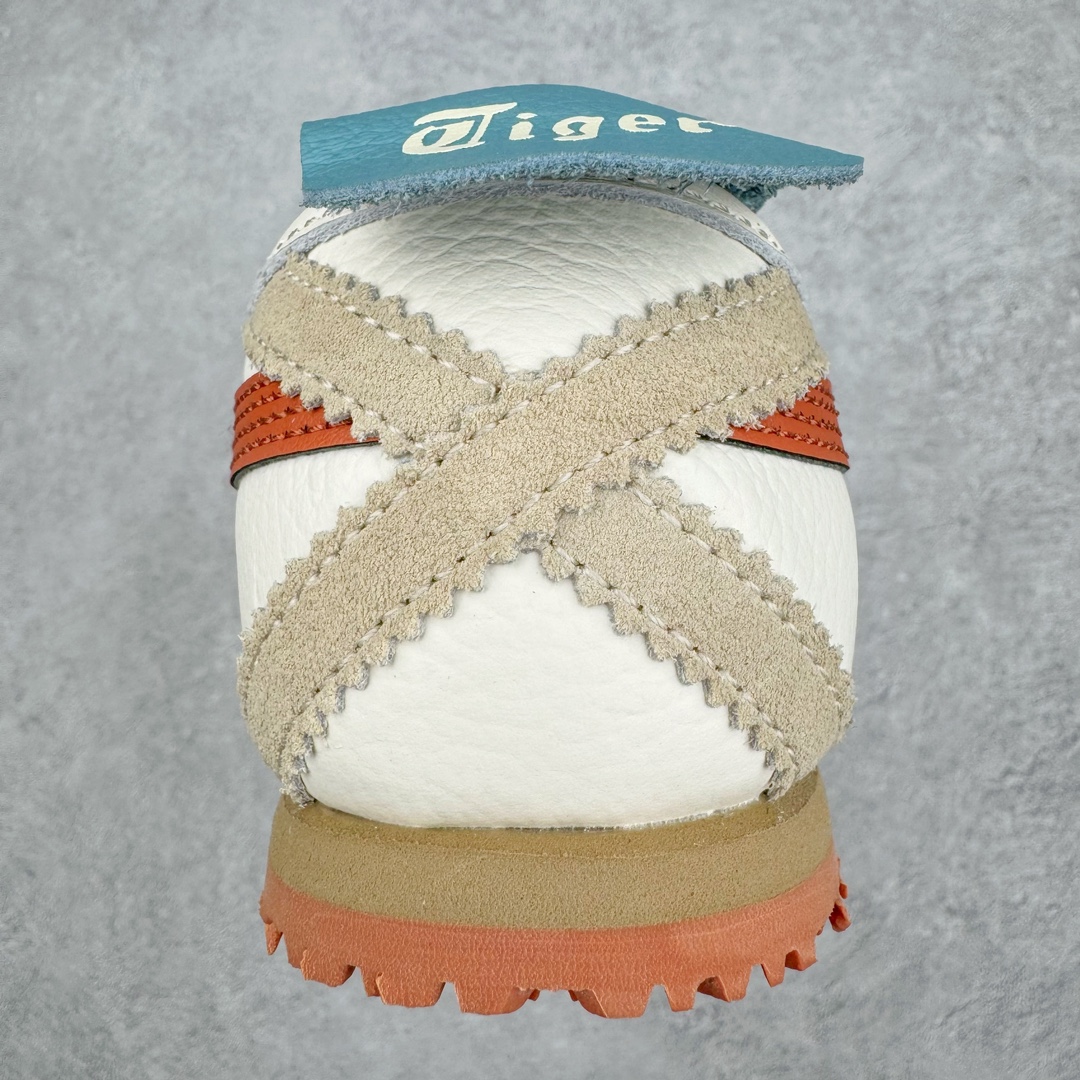 图片[8]-＃纯原 Asics Onitsuka Tiger MEXICO 66 亚瑟士鬼冢虎复古经典板鞋 市场最强版本 头层小羊皮加持 海外订单工厂出品 超成熟稳定的做工品控 原装全套纸板楦头开发 原汁原味 完美呈现版型 私模正确鞋底咬花纹路 一比一鞋头弧度高度鞋身弧度 绝不口嗨 细节品控鞋型随意秒杀市面 原档咬花纹路私模大底 一个单元有六个三角形 总体形拼接呈现花瓣状 官方四联吊牌 原装Ortholite轻量化鞋垫 原盒原配 质保卡 说明书 钢印防尘纸 纸板中底带钢印 乳胶组合鞋垫 支持全方位的对比专柜 产品从款式颜色造型上体现出追求舒适和细节的完美 鞋类更是推崇手工制作的严谨与完美 融舒适性与可穿性的设计风格 注重细节的完美和别致魅力 既保持稳重 又不失轻松的时尚感 尺码：36 37 37.5 38 39 39.5 40 40.5 41.5 42 42.5 43.5 44 45 46-选品中心