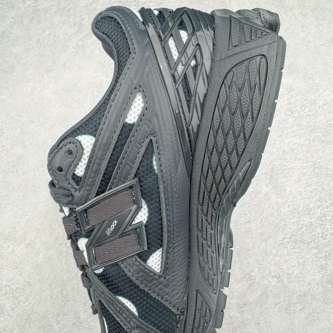 图片[7]-＃M纯原 New Balance M1906RPB 黑色 NB新百伦潮流复古织物皮革减震防滑耐磨轻便低帮跑步鞋 原档数据独立私模大底 唯一正确六层组合大底 RB前软后硬 百分百还原原鞋脚感 基于市场现有版本全新升级调整 NB市场最强产物 全网最全配色加持 全套原楦原纸板原厂数据开发 全鞋电脑针车加持 原厂网布 原装进口头层翻毛皮料正确绒感卡色 正确中底拉帮中底网布细节 一比一手工擦旧效果 冲裁组合 匠心打造 耗时两个月开发完成 工艺极其复杂难度可想而知 高端零售专供产物 尺码：36 37 37.5 38 38.5 39.5 40 40.5 41.5 42 42.5 43 44 44.5 45 45.5 46.5 47-选品中心