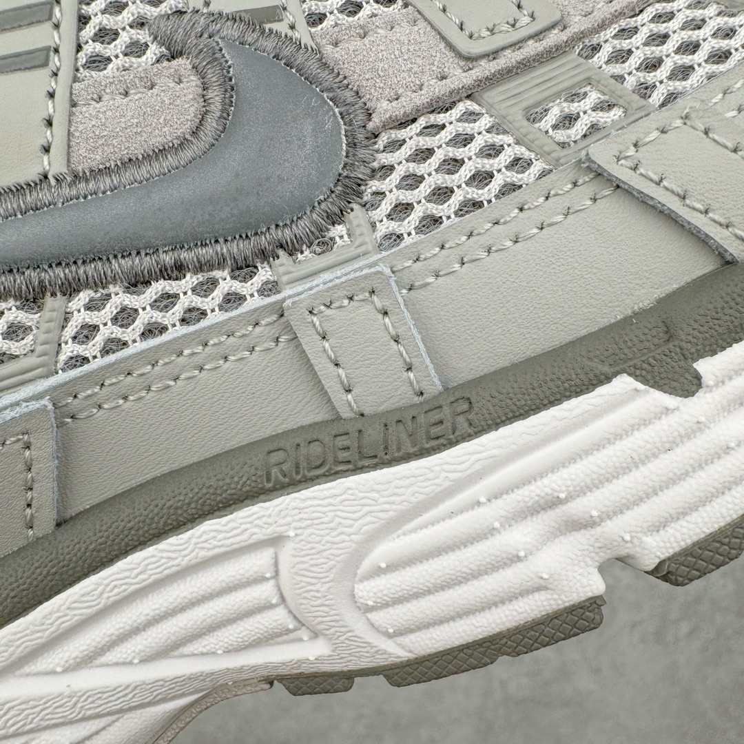 图片[18]-＃HP纯原 NK P-6000 系列低帮复古老爹风休闲运动舒适慢跑鞋 灰白 FN6837-012 购入原鞋原装纸板楦头开发 独家私模四层组合大底 市场唯一正确版本 良心定价 新配色陆续出货 进口三文治网面 融合 Pegasus 过往运动鞋设计 助力 21 世纪早期跑步运动跃升时尚新高度 采用透气网眼布、运动风格线条和耐穿覆面 兼具吸睛外观和舒适感受 中底泡绵以田径赛道为灵感 打造厚实设计 缔造出众缓震性能 尺码：36 36.5 37.5 38 38.5 39 40 40.5 41 42 42.5 43 44 44.5 45 46-选品中心