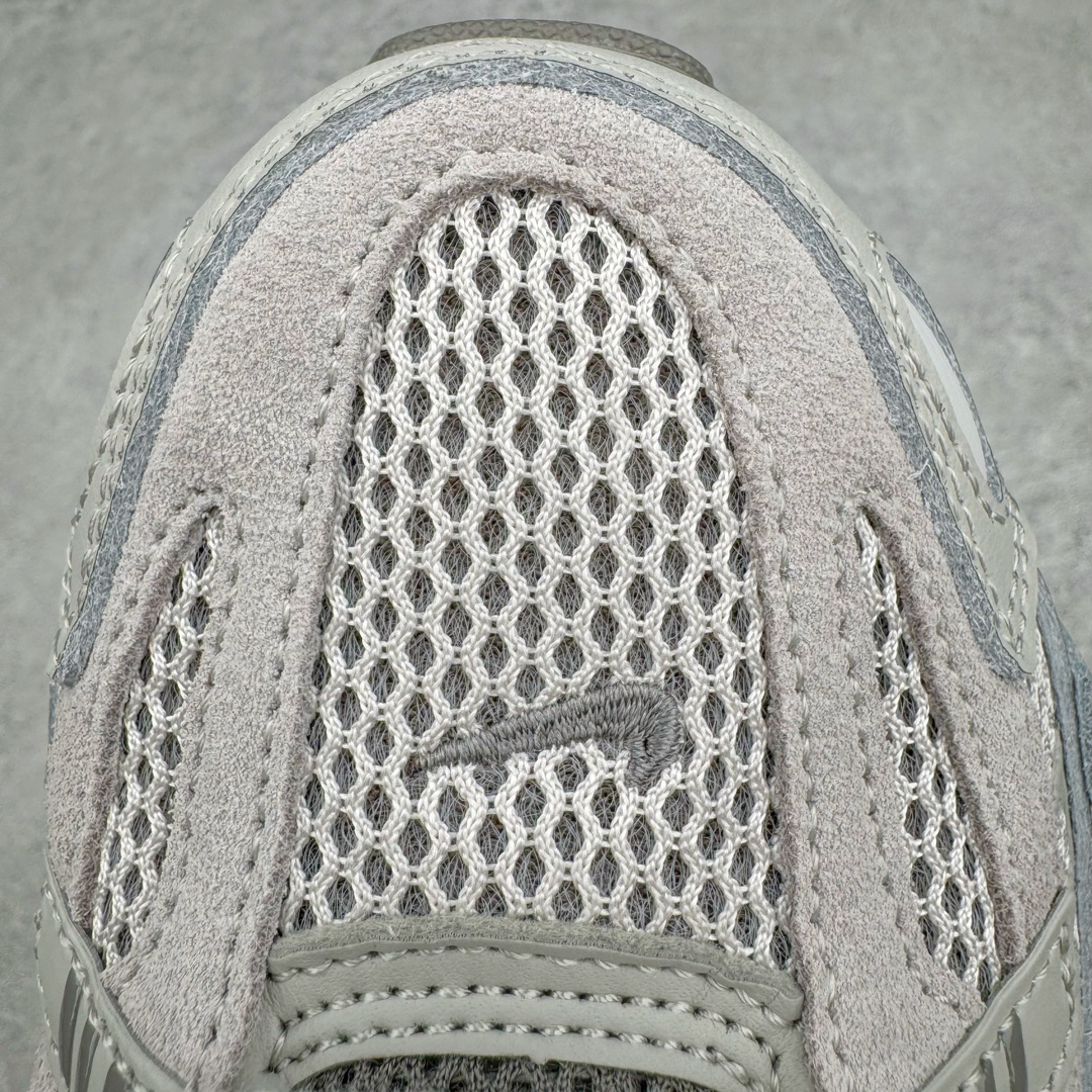 图片[15]-＃HP纯原 NK P-6000 系列低帮复古老爹风休闲运动舒适慢跑鞋 灰白 FN6837-012 购入原鞋原装纸板楦头开发 独家私模四层组合大底 市场唯一正确版本 良心定价 新配色陆续出货 进口三文治网面 融合 Pegasus 过往运动鞋设计 助力 21 世纪早期跑步运动跃升时尚新高度 采用透气网眼布、运动风格线条和耐穿覆面 兼具吸睛外观和舒适感受 中底泡绵以田径赛道为灵感 打造厚实设计 缔造出众缓震性能 尺码：36 36.5 37.5 38 38.5 39 40 40.5 41 42 42.5 43 44 44.5 45 46-选品中心