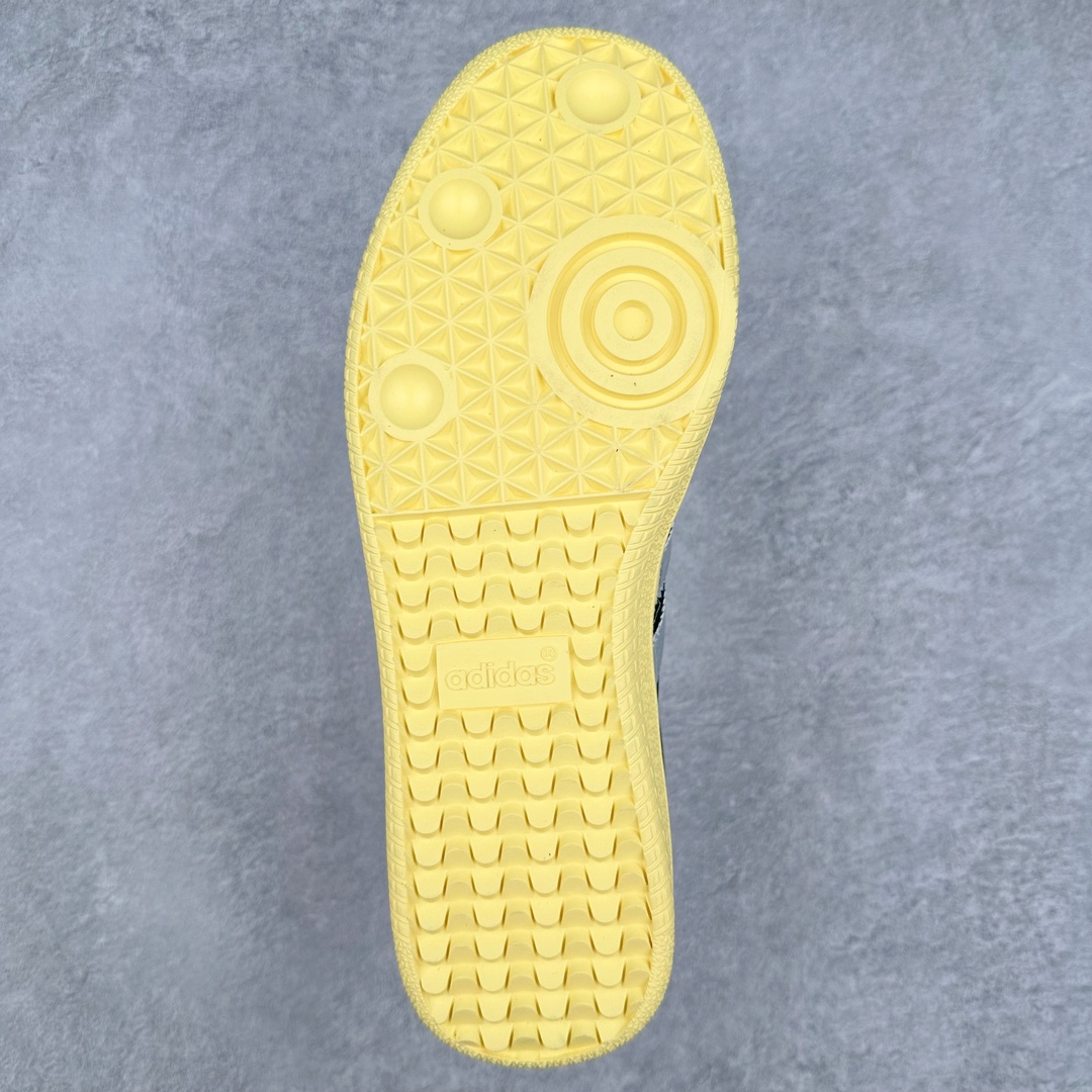 图片[9]-AD Original Samba OG 复古经典轻便板鞋 IE8128 这款桑巴鞋展示了高质量的工艺 带有装饰的超锁缝制和无缝的手感 柔软、柔软的皮革造型和标志性的3条纹完成了精致的外观 正规合身鞋带 鞋面上有绒面鞋垫 橡胶鞋底 享受正畸套筒软感 自50年代首次亮相以来就一直在赢得粉丝的青睐 尺码：36 36.5 37.5 38 38.5 39 40 40.5 41 42 42.5 43 44 44.5 45-选品中心