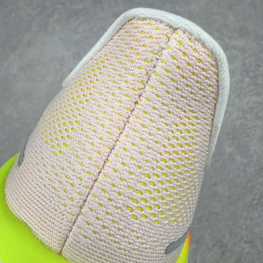 图片[15]-＃纯原 NK Zoom Pegasus 飞马41代马拉松系列网面透气缓震疾速跑鞋 FD2722-100 拥有 Zoom Air 一如既往的稳定感和流畅感 鞋面采用工程网眼设计 为特定高热区域营造出色透气性 进一步增加鞋面的穿孔数量 让足部能够快速散热 中足搭配 Flywire 飞线 在高速运动时营造舒适稳定的贴合感 内置Zoon气垫加持 动力十足 货号：FN4932-401 尺码：36 36.5 37.5 38 38.5 39 40 40.5 41 42 42.5 43 44 44.5 45-选品中心