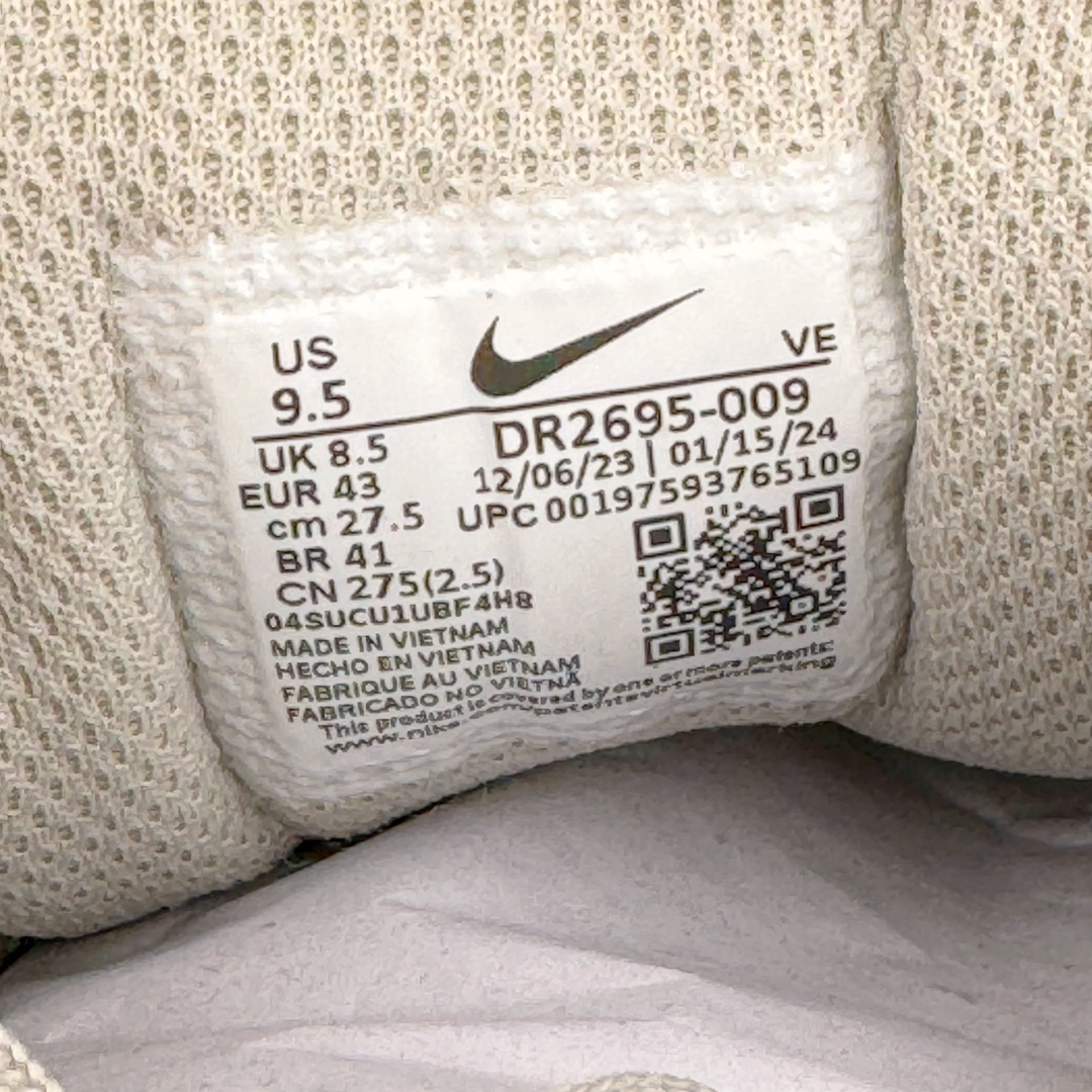 图片[12]-＃纯原 NK RUN SWIfT 3 极致3代网面透气休闲跑步鞋 简约高科技设计采用多层材料 为双足带来凉爽感受和稳固体验时尚鞋面搭配中足包覆设计 提供稳固贴合感 一层网眼布材质 在跑步期间为你带来轻盈透气性能 同时展现利落外观 加高叠层设计 为每一步带来柔软缓震性能 具备出色抓地力与耐穿着性 舒适感出众 货号：DR2695-009 尺码：39 40 40.5 41 42 42.5 43 44 44.5 45-选品中心