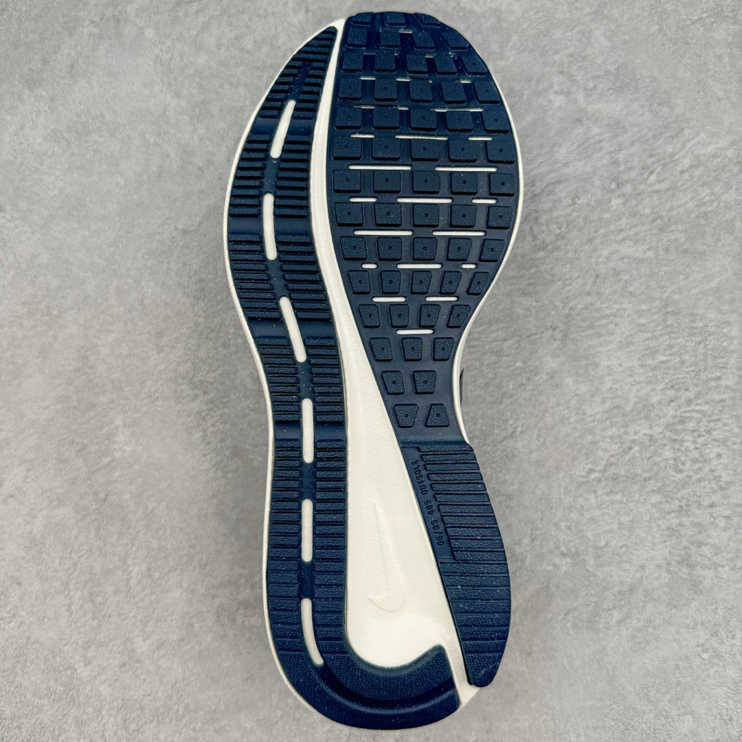 图片[9]-＃纯原 NK RUN SWIfT 3 极致3代网面透气休闲跑步鞋 简约高科技设计采用多层材料 为双足带来凉爽感受和稳固体验时尚鞋面搭配中足包覆设计 提供稳固贴合感 一层网眼布材质 在跑步期间为你带来轻盈透气性能 同时展现利落外观 加高叠层设计 为每一步带来柔软缓震性能 具备出色抓地力与耐穿着性 舒适感出众 货号：DR2695-009 尺码：39 40 40.5 41 42 42.5 43 44 44.5 45-选品中心