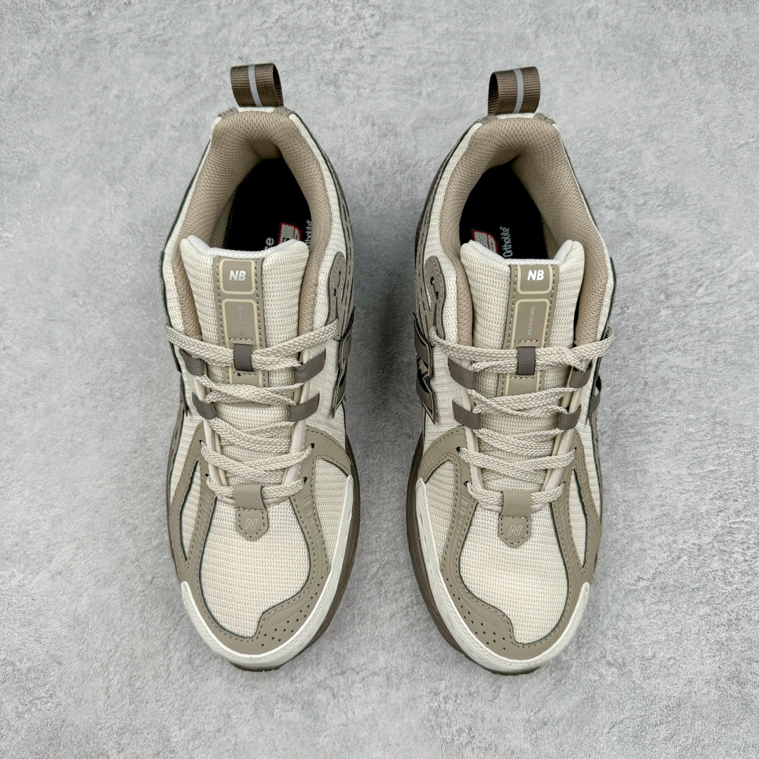 图片[2]-New Balance M1906R NB新百伦系列复古老爹风休闲运动慢跑鞋 采用轻质牛剖革拼接透气网眼衬垫织物鞋面材质 T-Beam大底提供足步弓支撑 保持步态稳定#后跟搭载外露缓震胶 鞋身整体以各种深浅不一的灰色覆盖 鞋头以淡蓝色调装饰，网眼衬垫通过不规律的色块实现做旧的美感 泛黄的鞋底更是进一步增添了复古气息 尺码：36 37 37.5 38 38.5 39.5 40 40.5 41.5 42 42.5 43 44 45-选品中心