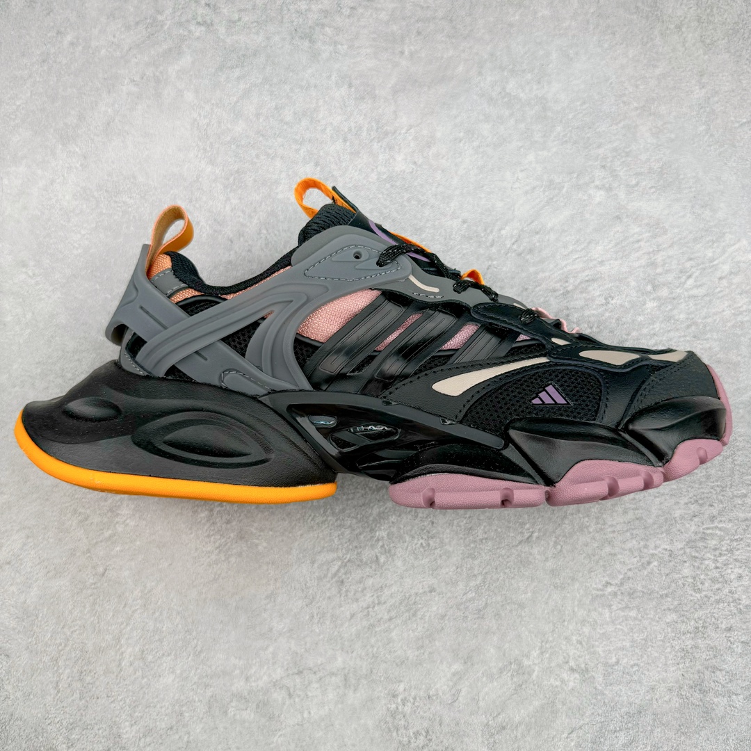 AD XLG Runner Deluxe 跑步者豪华版系列低帮厚底增高老爹风复古缓震休闲运动慢跑鞋 JP5765 自从阿迪达斯和巴黎世家合作后，没少出双方联名的平替。结果根据最新情报，阿迪现在已经把手伸到了巴家爆款3XL的身上，新鞋Xlg Runner Deluxe实物曝光，emm，鞋款整体一眼丁真是巴黎世家Track＋3XL大底的缝合怪版本，要不是鞋侧明晃晃的adidas三道杠Logo，估计各位看了都得蒙。这波不能说是完全复制巴黎世家，但也多少有点借鉴的味道了。新鞋基本就是在阿迪经典\\\”Climacool\\\”鞋款的基础上，升级了Boots大底以及加入了\\\”巴味\\\”设计元素…尺码：35 36 36⅔ 37⅓ 38 38⅔ 39⅓ 40 40⅔ 41⅓ 42 42⅔ 43⅓ 44 44⅔ 45 46-选品中心