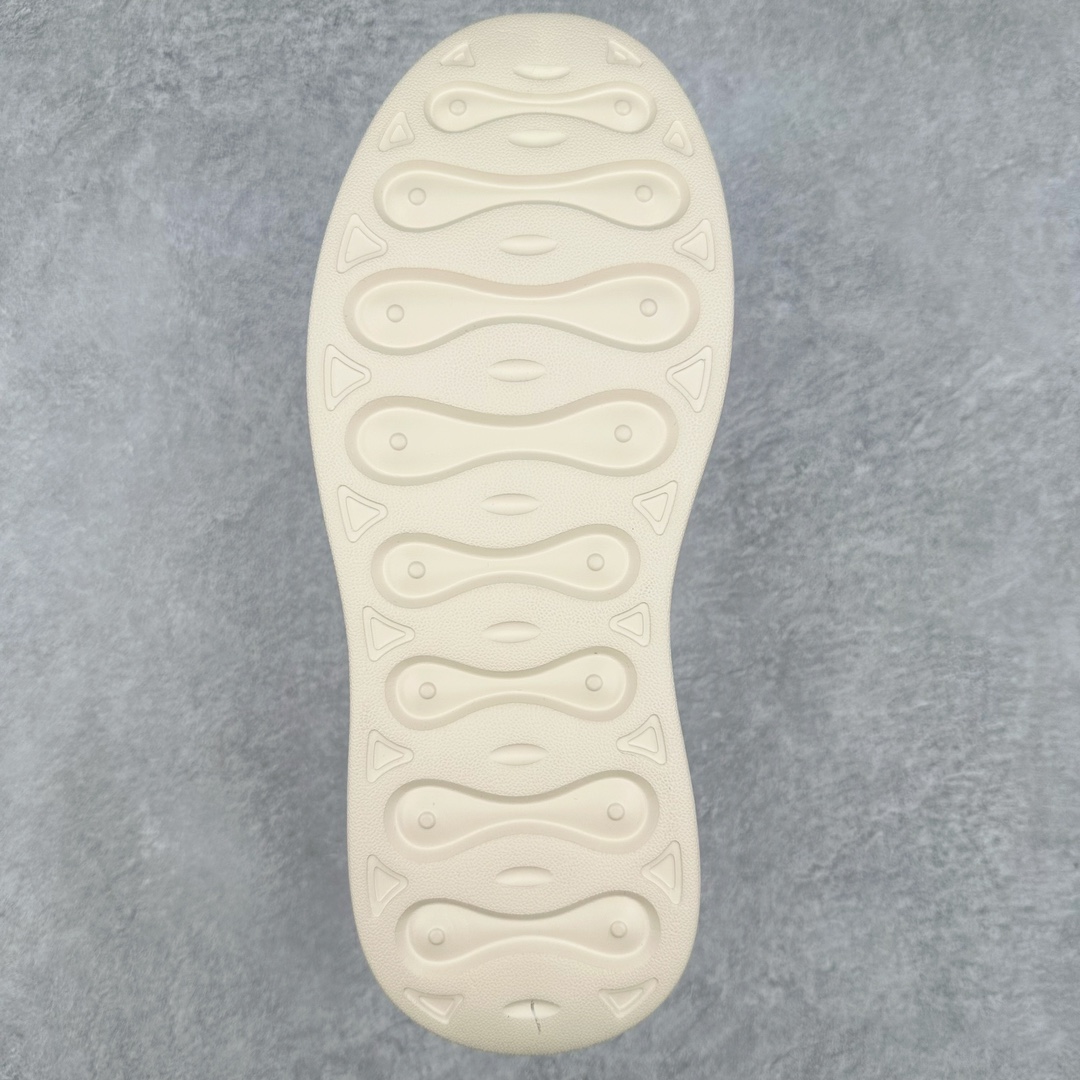 图片[9]-PRADA 普拉达 -高端品质 原单 -鞋面：🔝开边珠小牛皮·高周波品牌、反绒牛皮、品牌塑胶模块 -内里：网布，垫脚；顶级牛皮 -大底：超轻TPU·橡胶发泡·双色成型大底 尺码：39-44-选品中心