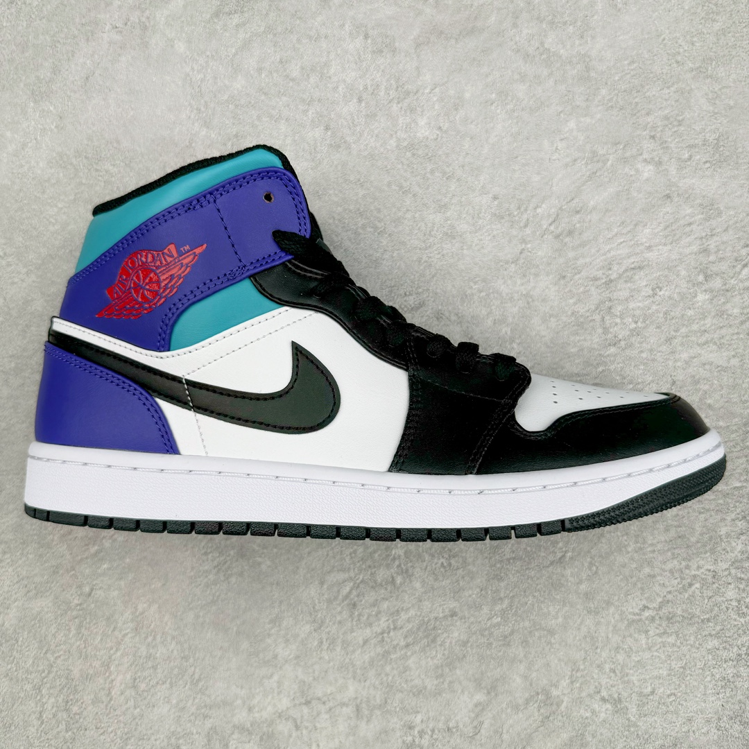图片[2]-＃奥莱Zp订单福利 Air Jordan AJ1 Mid 中帮复古潮流百搭篮球鞋 独家渠道 市面未流通批次 奥莱直播间499 599一样的东西 碾压市面现存所有版本 公司一样的东西 超值回馈 帮你省钱 支持各种鉴定 Air Jordan 1 于1985年推出 是耐克第一双以乔丹名字命名的篮球鞋 正是这双鞋 开启了一个时代 其外形的灵感来自于在当年风靡一时的Air Force 1 同时降低中底厚度 減轻重量 增加贴地感 并采用了后掌Air Sole气垫 最经典的飞翼 Logo来自于当时的Nike创意总监 Peter Moore 作为一款革命性的球鞋 AirJordan 1曾因违反了当时联盟的统一着装规定而被巨额罚款 但这道禁令却也令Air Jordan 1火爆一时 遭到疯抢 并因此留下一段佳话 尺码：36 36.5 37.5 38 38.5 39 40 40.5 41 42 42.5 43 44 44.5 45-选品中心
