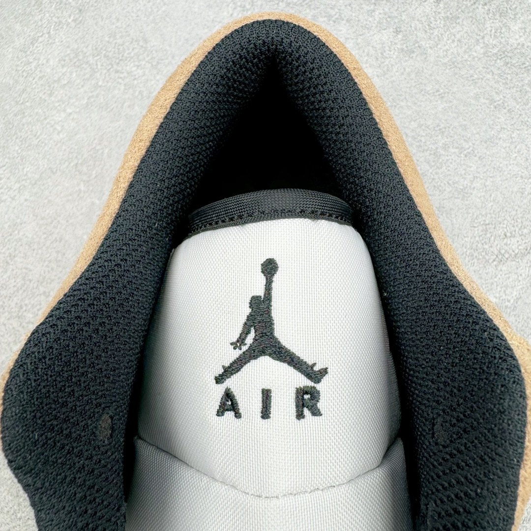 图片[13]-＃奥莱Zp订单福利 Air Jordan AJ1 Low 低帮复古潮流百搭篮球鞋 DZ4130-201 独家渠道 市面未流通批次 奥莱直播间499 599一样的东西 碾压市面现存所有版本 公司一样的东西 超值回馈 帮你省钱 支持各种鉴定 Air Jordan 1 于1985年推出 是耐克第一双以乔丹名字命名的篮球鞋 正是这双鞋 开启了一个时代 其外形的灵感来自于在当年风靡一时的Air Force 1 同时降低中底厚度 減轻重量 增加贴地感 并采用了后掌Air Sole气垫 最经典的飞翼 Logo来自于当时的Nike创意总监 Peter Moore 作为一款革命性的球鞋 AirJordan 1曾因违反了当时联盟的统一着装规定而被巨额罚款 但这道禁令却也令Air Jordan 1火爆一时 遭到疯抢 并因此留下一段佳话 尺码：40 40.5 41 42 42.5 43 44 44.5-选品中心