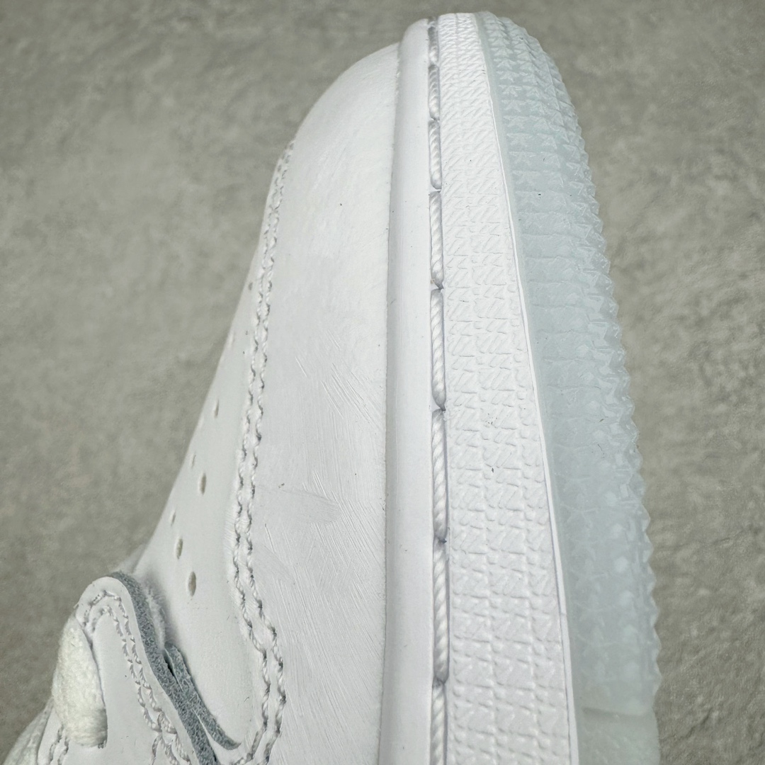 图片[19]-＃奥莱Zp订单福利 Air Jordan AJ1 Low 低帮复古潮流百搭篮球鞋 FQ9112-100 独家渠道 市面未流通批次 奥莱直播间499 599一样的东西 碾压市面现存所有版本 公司一样的东西 超值回馈 帮你省钱 支持各种鉴定 Air Jordan 1 于1985年推出 是耐克第一双以乔丹名字命名的篮球鞋 正是这双鞋 开启了一个时代 其外形的灵感来自于在当年风靡一时的Air Force 1 同时降低中底厚度 減轻重量 增加贴地感 并采用了后掌Air Sole气垫 最经典的飞翼 Logo来自于当时的Nike创意总监 Peter Moore 作为一款革命性的球鞋 AirJordan 1曾因违反了当时联盟的统一着装规定而被巨额罚款 但这道禁令却也令Air Jordan 1火爆一时 遭到疯抢 并因此留下一段佳话 尺码：36 36.5 37.5 38 38.5 39 40-选品中心