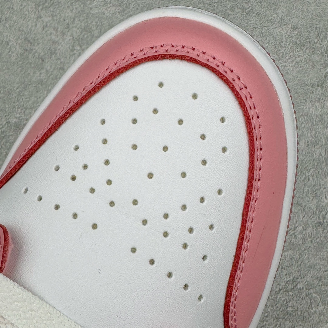 图片[16]-＃奥莱Zp订单福利 Air Jordan AJ1 Mid 中帮复古潮流百搭篮球鞋 DQ8423-616 独家渠道 市面未流通批次 奥莱直播间499 599一样的东西 碾压市面现存所有版本 公司一样的东西 超值回馈 帮你省钱 支持各种鉴定 Air Jordan 1 于1985年推出 是耐克第一双以乔丹名字命名的篮球鞋 正是这双鞋 开启了一个时代 其外形的灵感来自于在当年风靡一时的Air Force 1 同时降低中底厚度 減轻重量 增加贴地感 并采用了后掌Air Sole气垫 最经典的飞翼 Logo来自于当时的Nike创意总监 Peter Moore 作为一款革命性的球鞋 AirJordan 1曾因违反了当时联盟的统一着装规定而被巨额罚款 但这道禁令却也令Air Jordan 1火爆一时 遭到疯抢 并因此留下一段佳话 尺码：36 36.5 37.5 38 38.5 39 40-选品中心