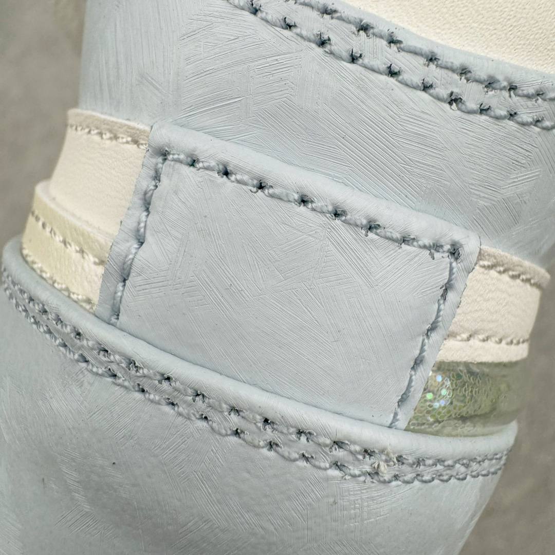 图片[10]-＃奥莱Zp订单福利 Air Jordan AJ1 Mid 中帮复古潮流百搭篮球鞋 FQ9117-400 独家渠道 市面未流通批次 奥莱直播间499 599一样的东西 碾压市面现存所有版本 公司一样的东西 超值回馈 帮你省钱 支持各种鉴定 Air Jordan 1 于1985年推出 是耐克第一双以乔丹名字命名的篮球鞋 正是这双鞋 开启了一个时代 其外形的灵感来自于在当年风靡一时的Air Force 1 同时降低中底厚度 減轻重量 增加贴地感 并采用了后掌Air Sole气垫 最经典的飞翼 Logo来自于当时的Nike创意总监 Peter Moore 作为一款革命性的球鞋 AirJordan 1曾因违反了当时联盟的统一着装规定而被巨额罚款 但这道禁令却也令Air Jordan 1火爆一时 遭到疯抢 并因此留下一段佳话 尺码：36 36.5 37.5 38 38.5 39 40-选品中心