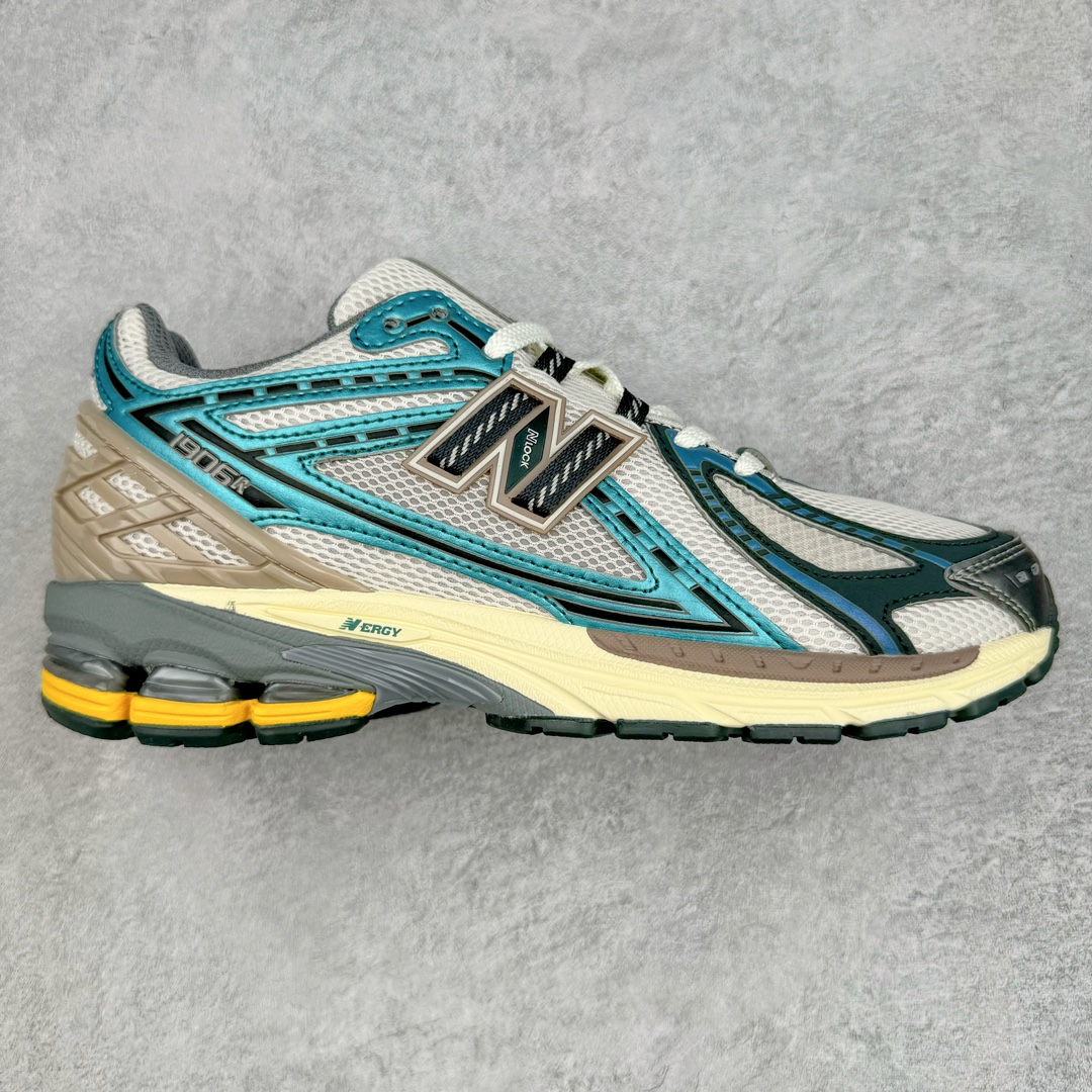 New Balance M1906R NB新百伦系列复古老爹风休闲运动慢跑鞋 采用轻质牛剖革拼接透气网眼衬垫织物鞋面材质 T-Beam大底提供足步弓支撑 保持步态稳定#后跟搭载外露缓震胶 鞋身整体以各种深浅不一的灰色覆盖 鞋头以淡蓝色调装饰，网眼衬垫通过不规律的色块实现做旧的美感 泛黄的鞋底更是进一步增添了复古气息 尺码：36 37 37.5 38 38.5 39.5 40 40.5 41.5 42 42.5 43 44 45-选品中心