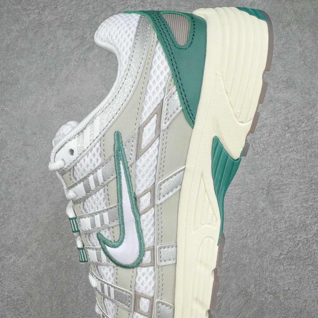 图片[7]-NK P-6000 系列低帮复古老爹风休闲运动舒适慢跑鞋 HF4308-072 融合 Pegasus 过往运动鞋设计 助力 21 世纪早期跑步运动跃升时尚新高度 采用透气网眼布、运动风格线条和耐穿覆面 兼具吸睛外观和舒适感受 中底泡绵以田径赛道为灵感 打造厚实设计 缔造出众缓震性能 尺码：36 36.5 37.5 38 38.5 39 40 40.5 41 42 42.5 43 44 44.5 45-选品中心