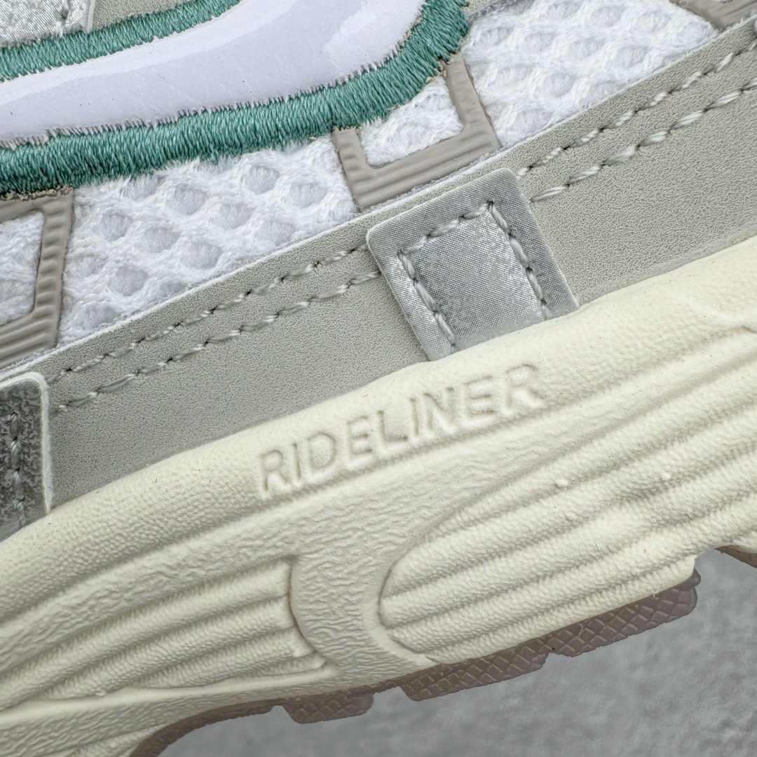 图片[19]-NK P-6000 系列低帮复古老爹风休闲运动舒适慢跑鞋 HF4308-072 融合 Pegasus 过往运动鞋设计 助力 21 世纪早期跑步运动跃升时尚新高度 采用透气网眼布、运动风格线条和耐穿覆面 兼具吸睛外观和舒适感受 中底泡绵以田径赛道为灵感 打造厚实设计 缔造出众缓震性能 尺码：36 36.5 37.5 38 38.5 39 40 40.5 41 42 42.5 43 44 44.5 45-选品中心