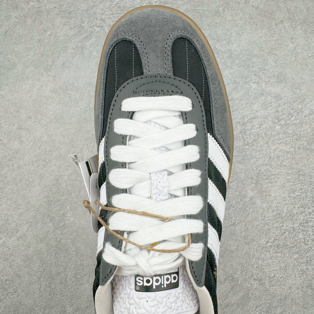 图片[4]-＃MF AD Original Gazelle Indoor Trainers 瞪羚室内鞋系列低帮复古百搭休闲运动德训风板鞋 黑灰 IF9642 高端零售特供批次 原厂定制长毛翻毛皮组合环保纤维革鞋面材质 内置环保海玻璃鞋垫 外置RB橡胶大底 产品品控稳定性领先行业 原厂全套原楦原纸板冲刀磨具开发 原厂皮料加持 原厂港宝加持定型后跟R度完美 将复古进行到底 简约流畅 三十年不变经典 这款Gazelle运动鞋 无论面料、配色、质感或设计 都只在重现其1991年原款的经典 皮革鞋面 撞色三条纹和鞋跟标的设计 力求呈现90年代的经典复古风潮 Samba火热的同时 也带动了其它的复古鞋型 Gazelle便是其中一只 Gazelle Indoor拥有包边更宽的T字型鞋头 更好的保护运动员的前掌 浓浓的复古氛围感 非常适合现在流行的Cleanfit风格 尺码：35.5 36 36⅔ 37⅓ 38 38⅔ 39⅓ 40 40⅔ 41⅓ 42 42⅔ 43⅓ 44 44⅔ 45-选品中心